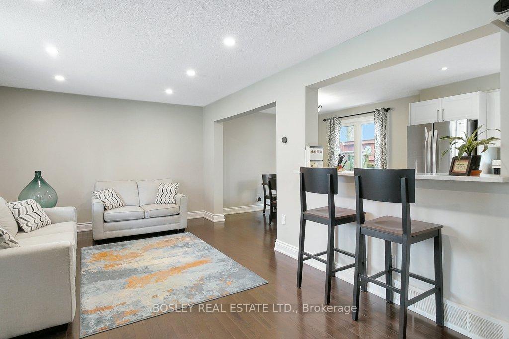 Photo 6 of 116 Gunn Avenue, Cambridge, Hespeler Village — HOMEH
