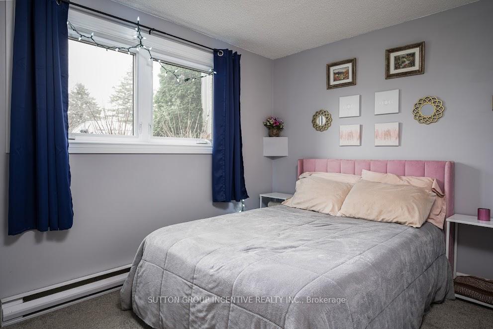 Photo 11 of 28 Dyer Drive, Wasaga Beach — HOMEH