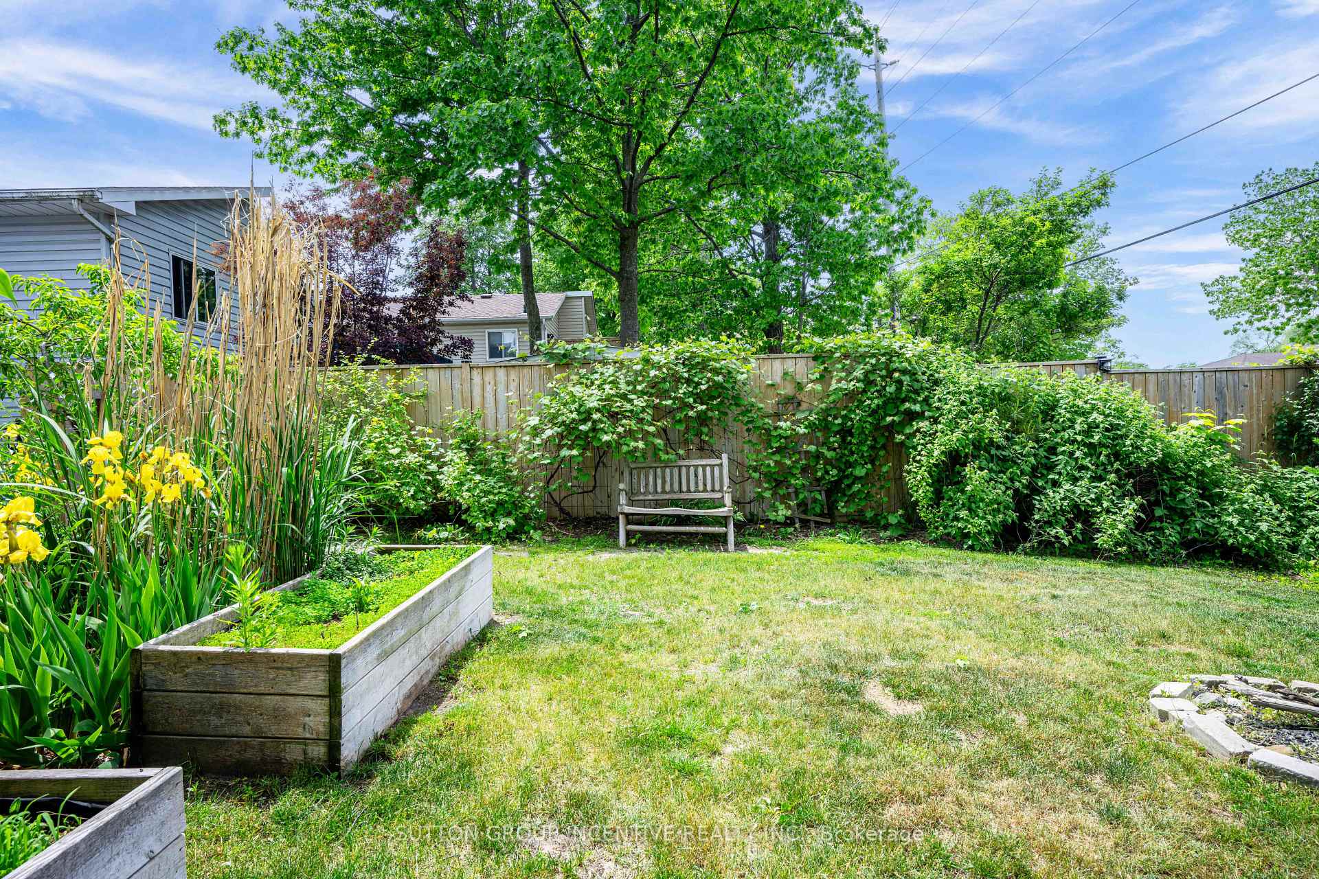 Photo 27 of 28 Dyer Drive, Wasaga Beach — HOMEH
