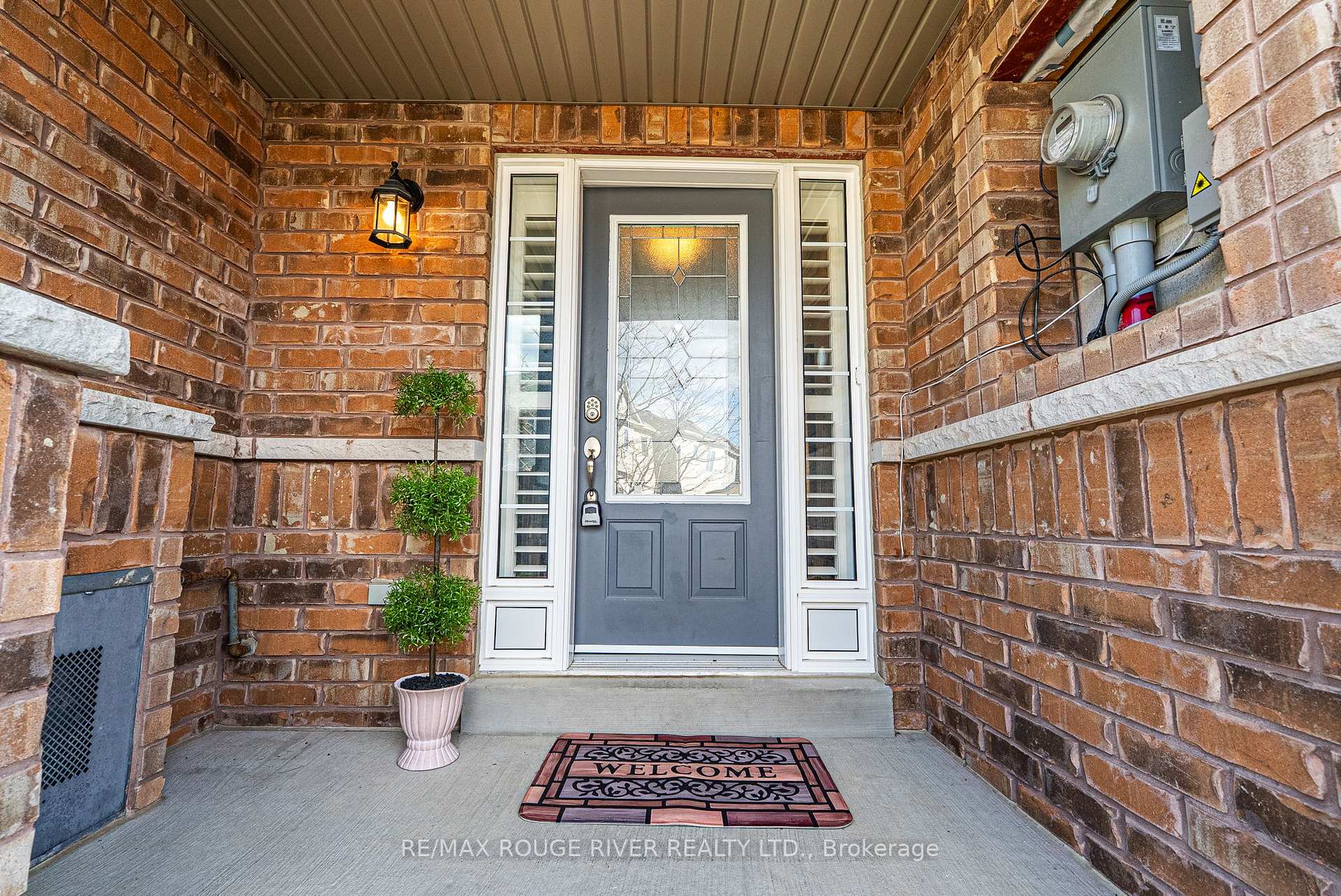 Photo 9 of 61 Mantz Crescent, Whitby, Taunton North — HOMEH