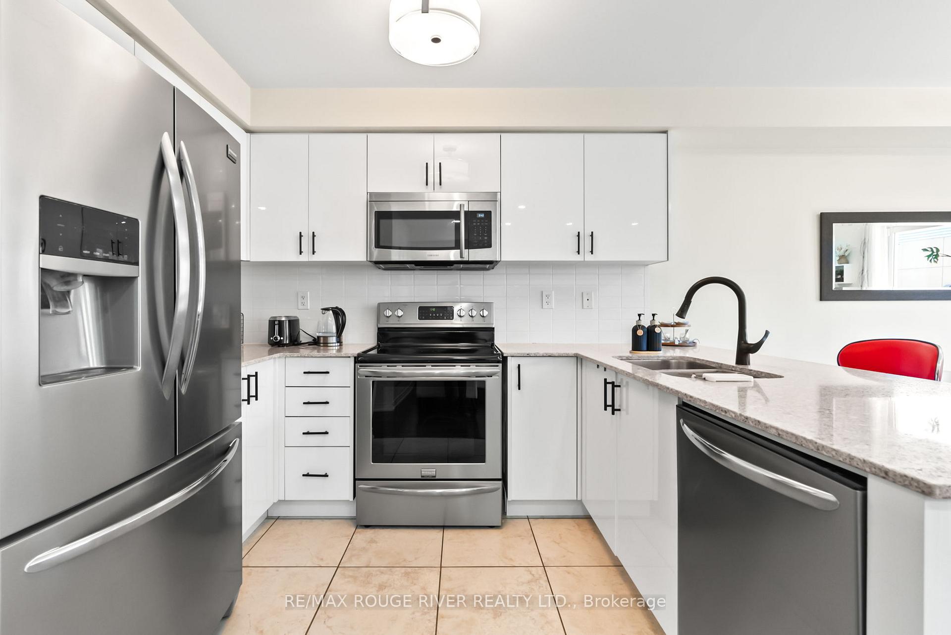 Photo 3 of 61 Mantz Crescent, Whitby, Taunton North — HOMEH
