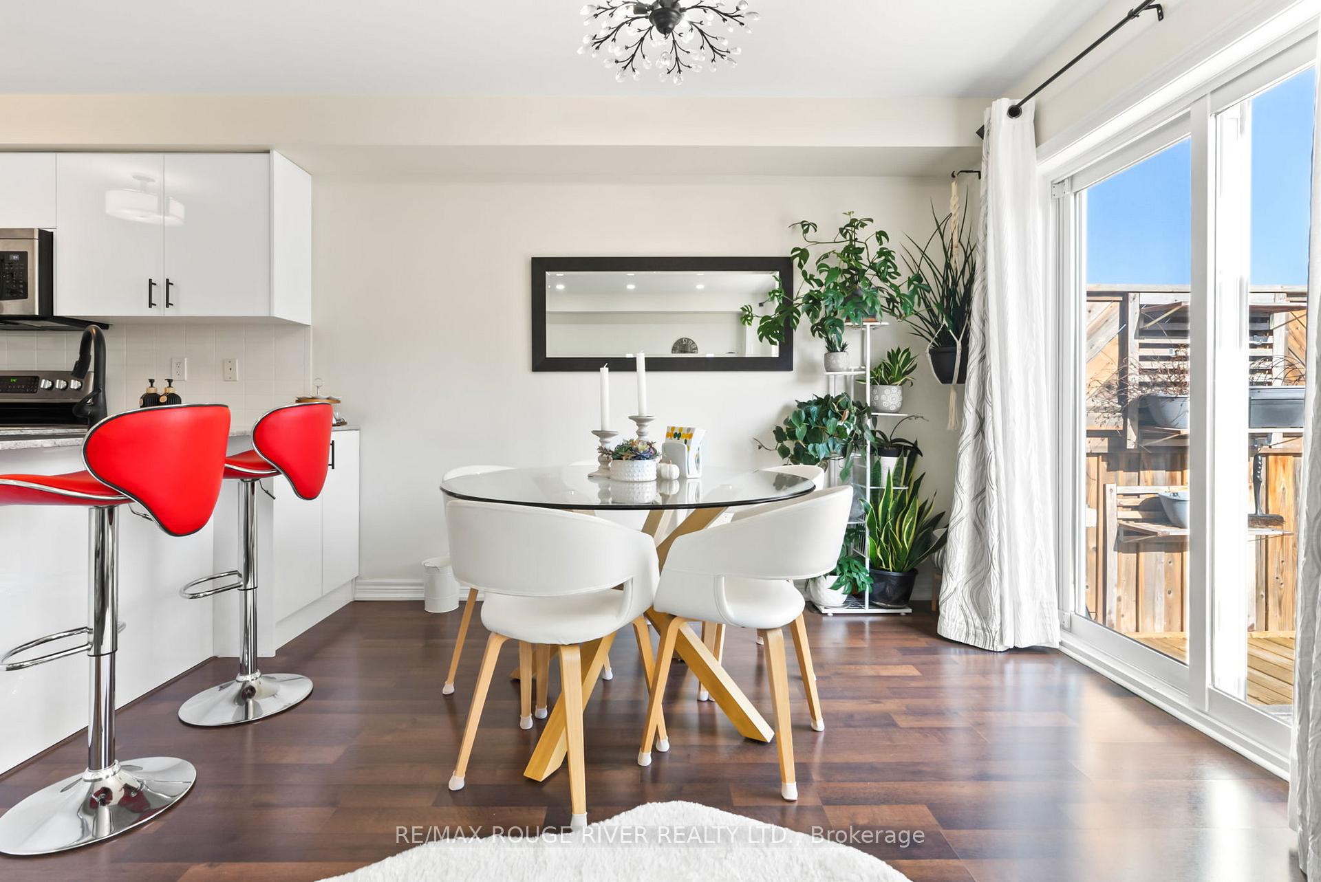 Photo 7 of 61 Mantz Crescent, Whitby, Taunton North — HOMEH