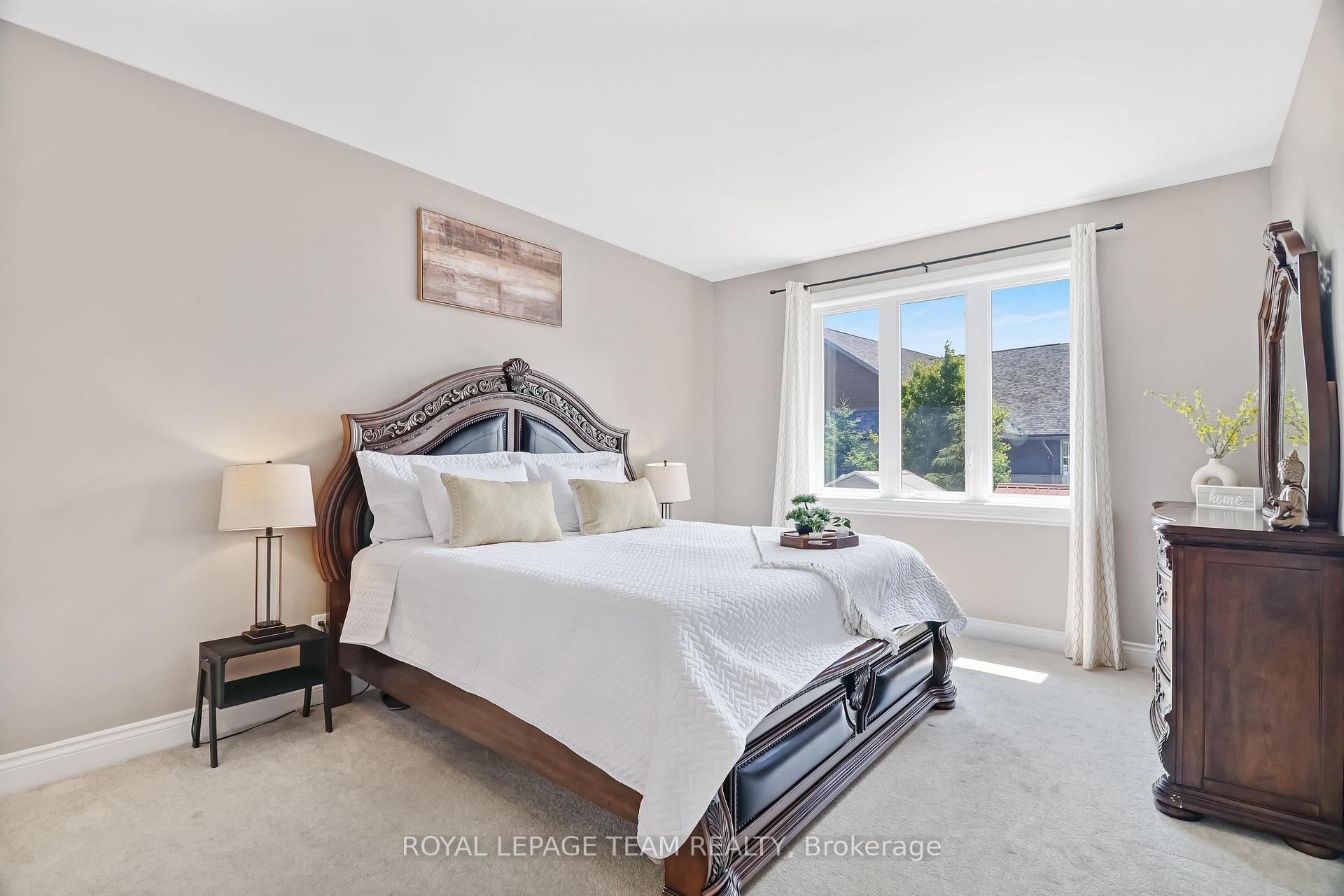 Photo 30 of 10 Rochelle Drive, Ottawa, Richmond — HOMEH