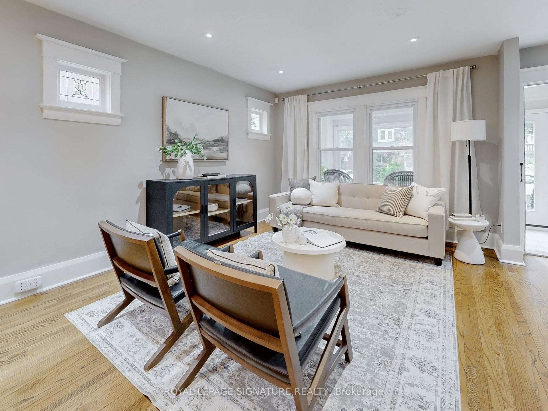 Photo 9 of 7 Firstbrooke Road, Toronto, East End-Danforth — HOMEH