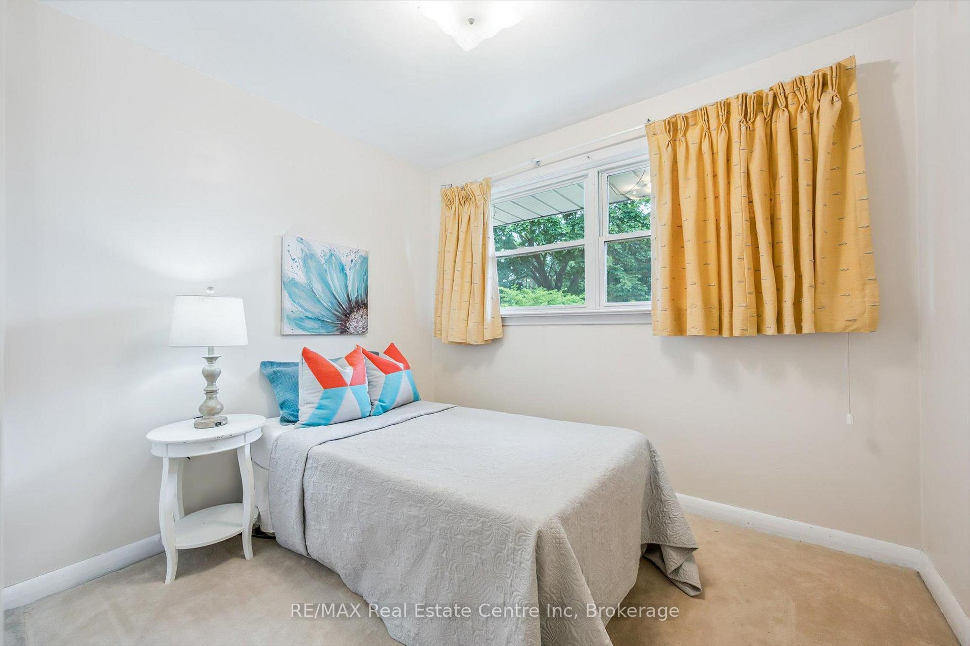 Photo 14 of 29 Echo Drive, Guelph, Dovercliffe Park/Old University — HOMEH