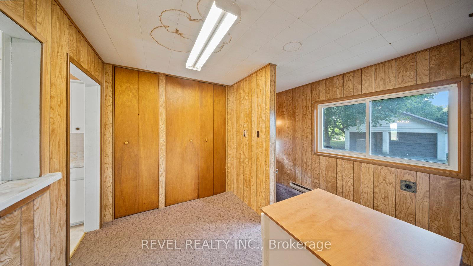 Photo 4 of 460 Burtch Road, Brant, Brantford Twp — HOMEH