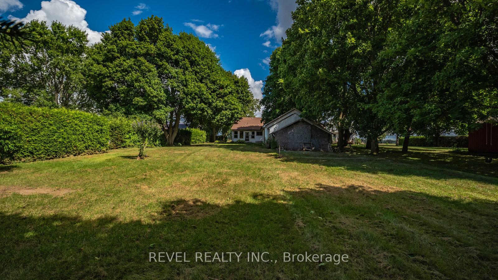 Photo 25 of 460 Burtch Road, Brant, Brantford Twp — HOMEH