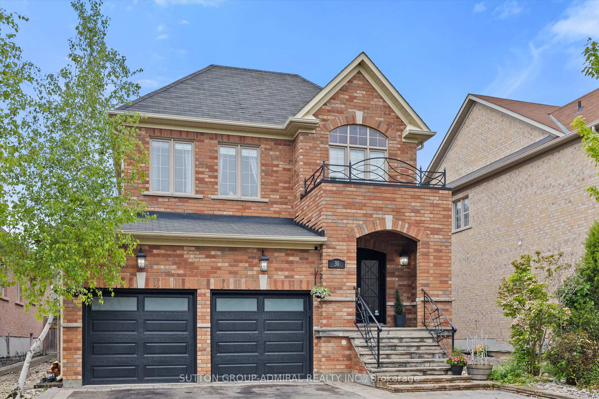Photo 1 of 30 Giordano Way, Vaughan, Patterson — HOMEH