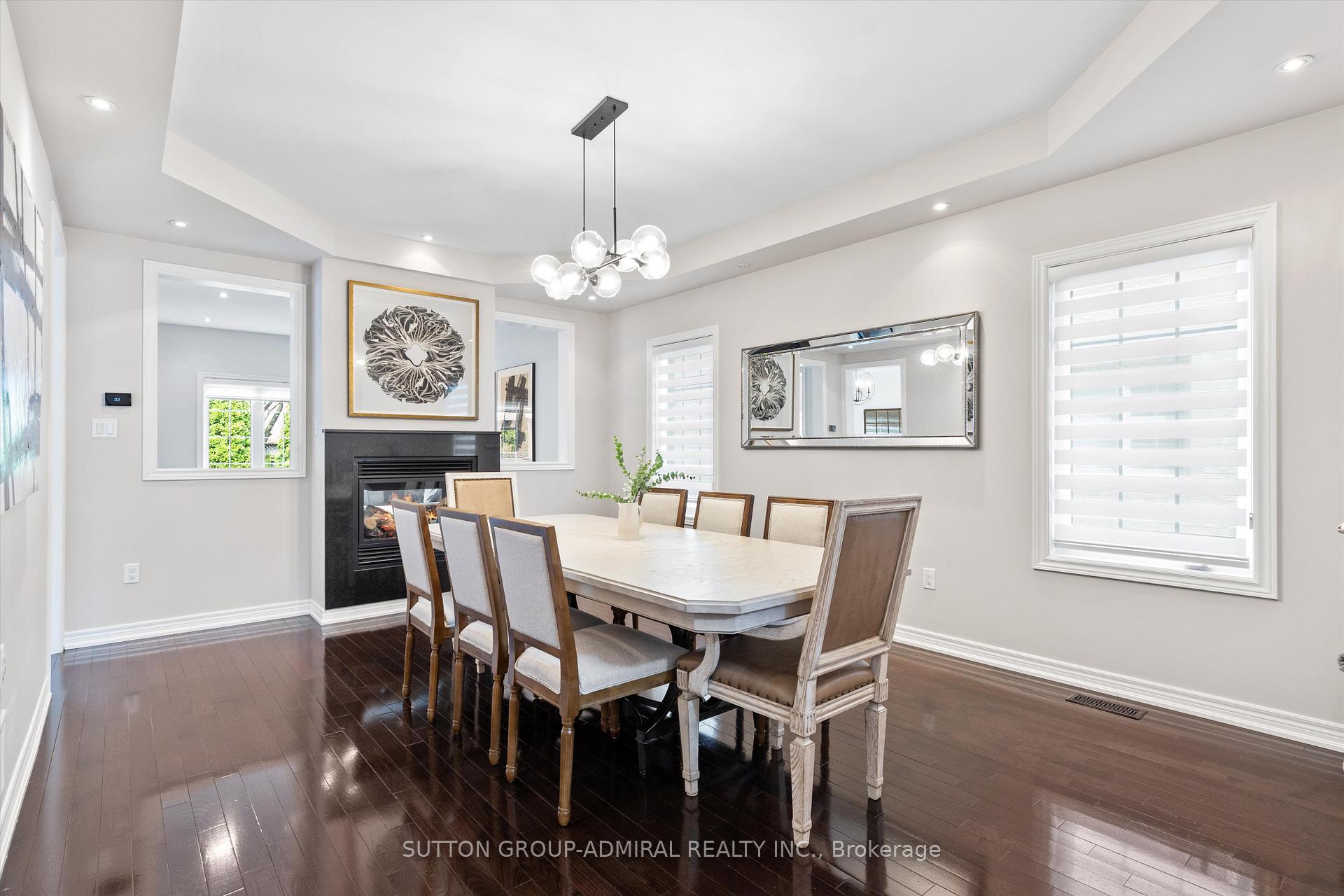 Photo 3 of 30 Giordano Way, Vaughan, Patterson — HOMEH