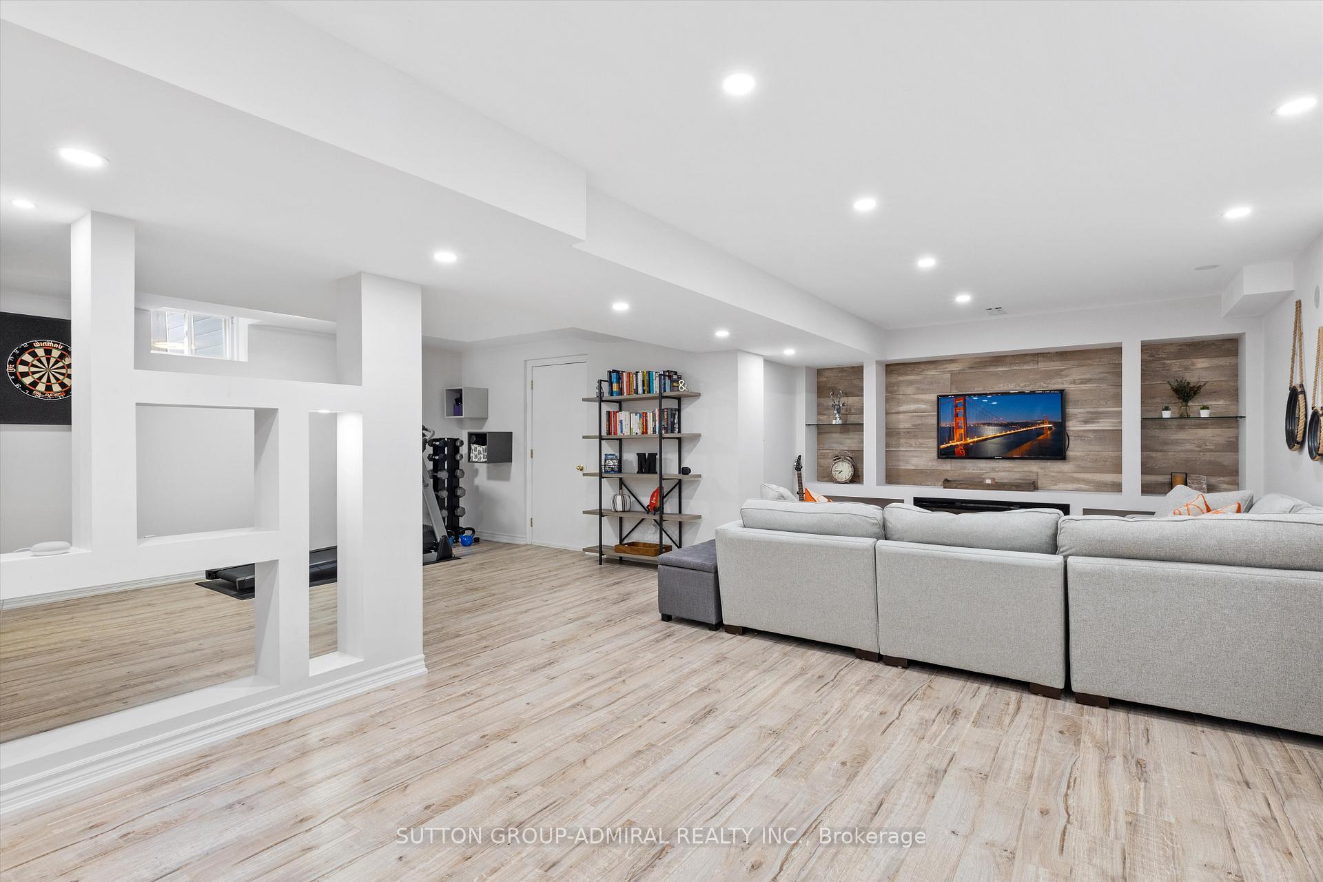 Photo 14 of 30 Giordano Way, Vaughan, Patterson — HOMEH