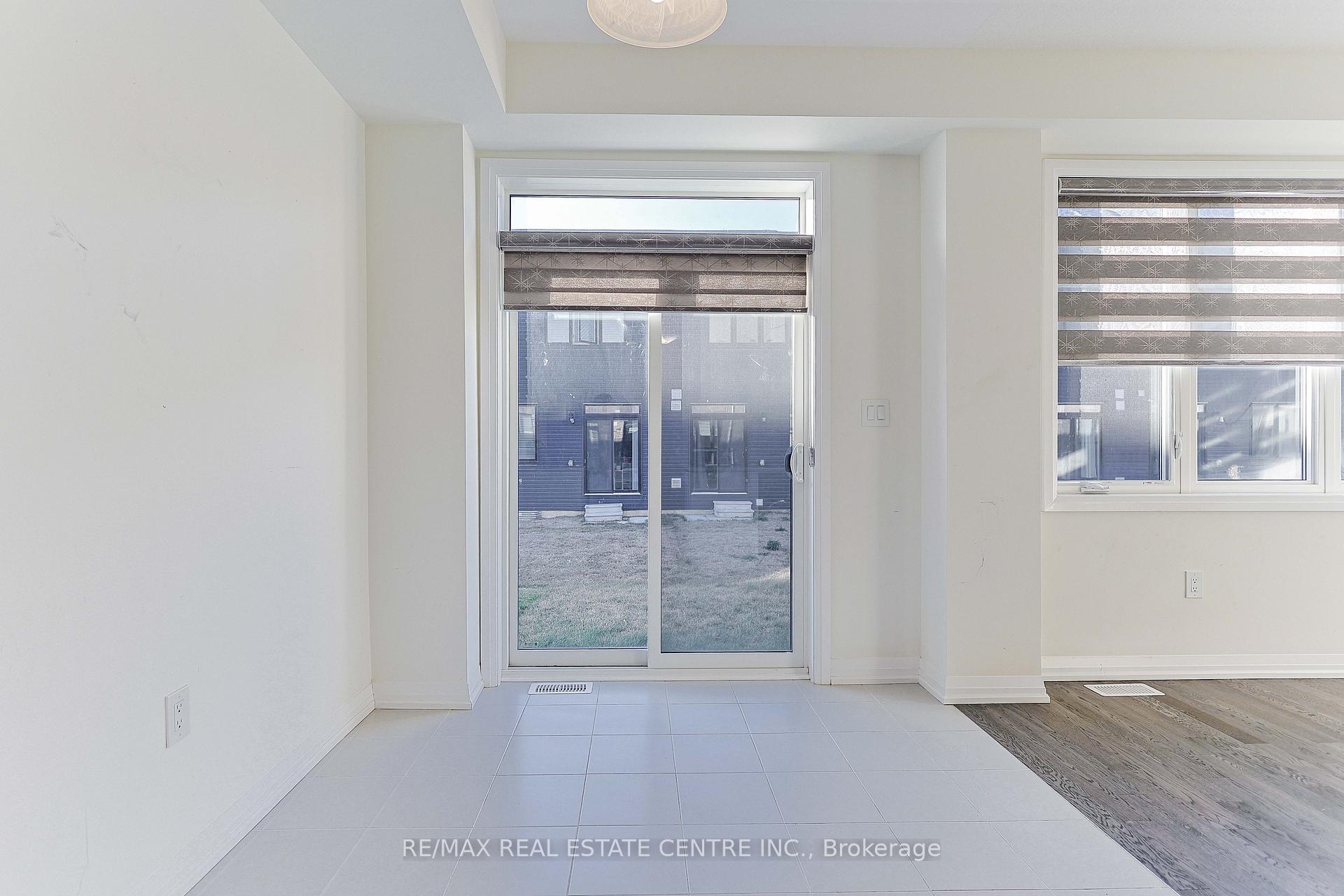 Photo 6 of 124 Granville Crescent, Haldimand — HOMEH