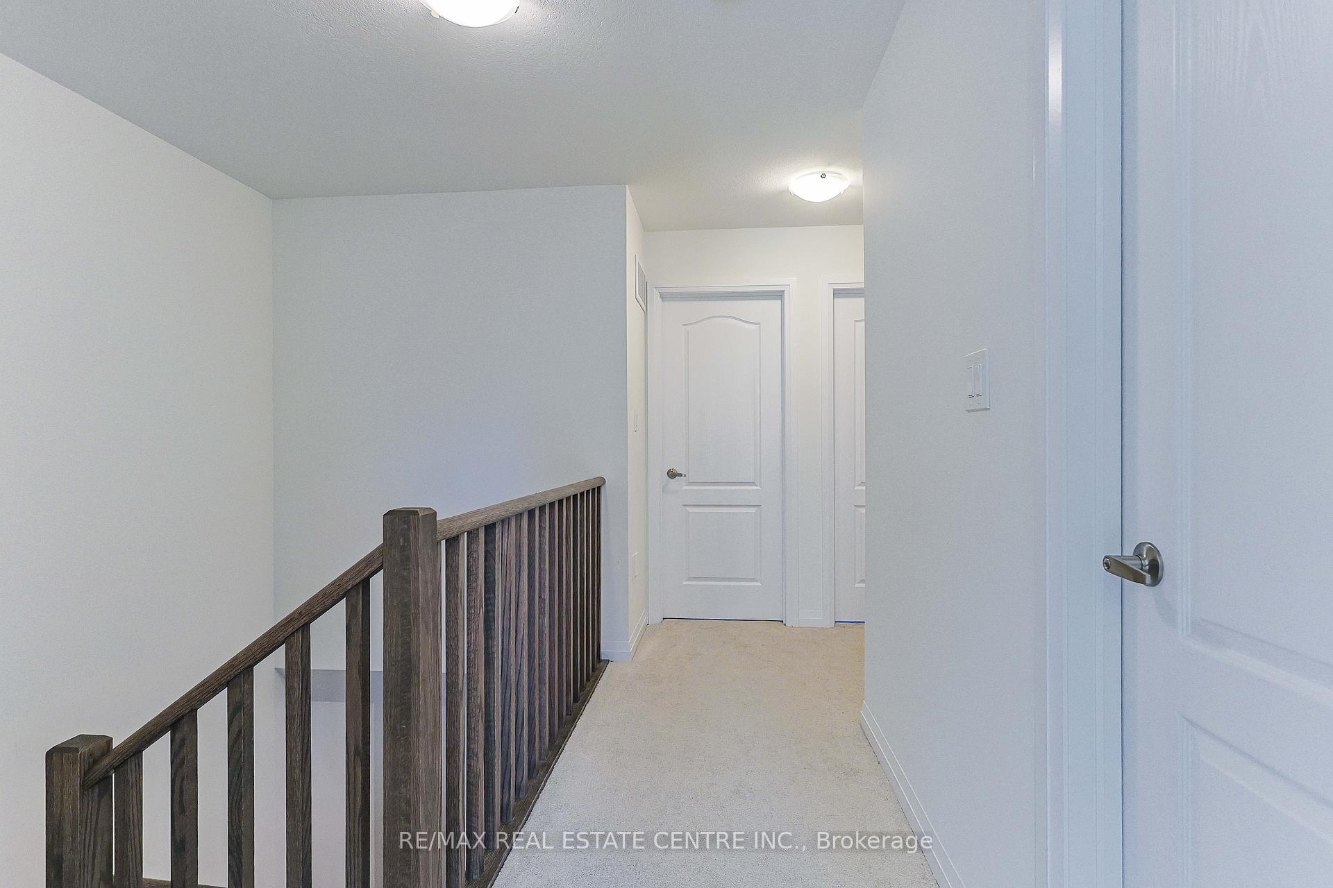 Photo 10 of 124 Granville Crescent, Haldimand — HOMEH