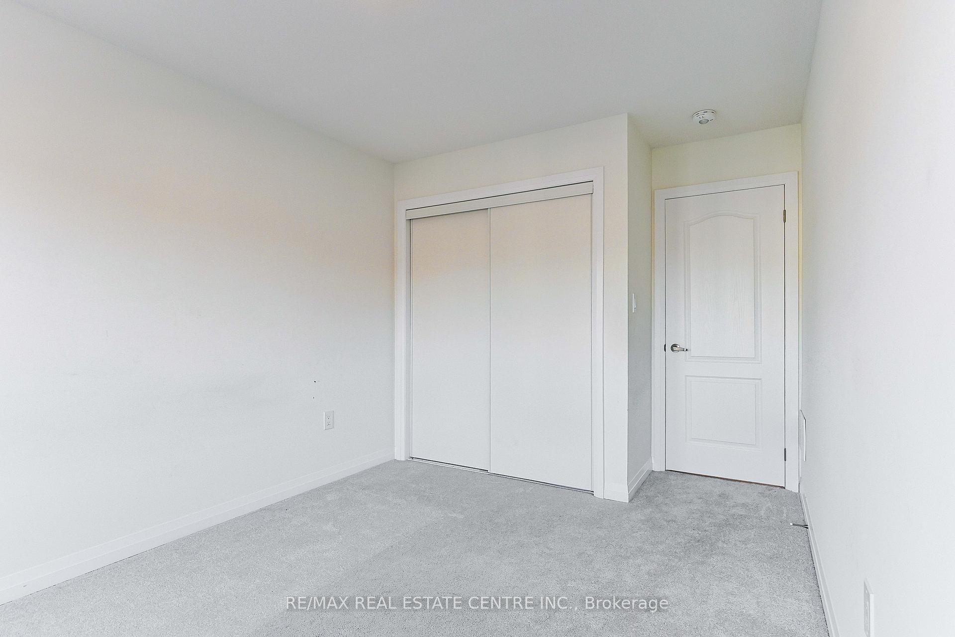 Photo 31 of 124 Granville Crescent, Haldimand — HOMEH
