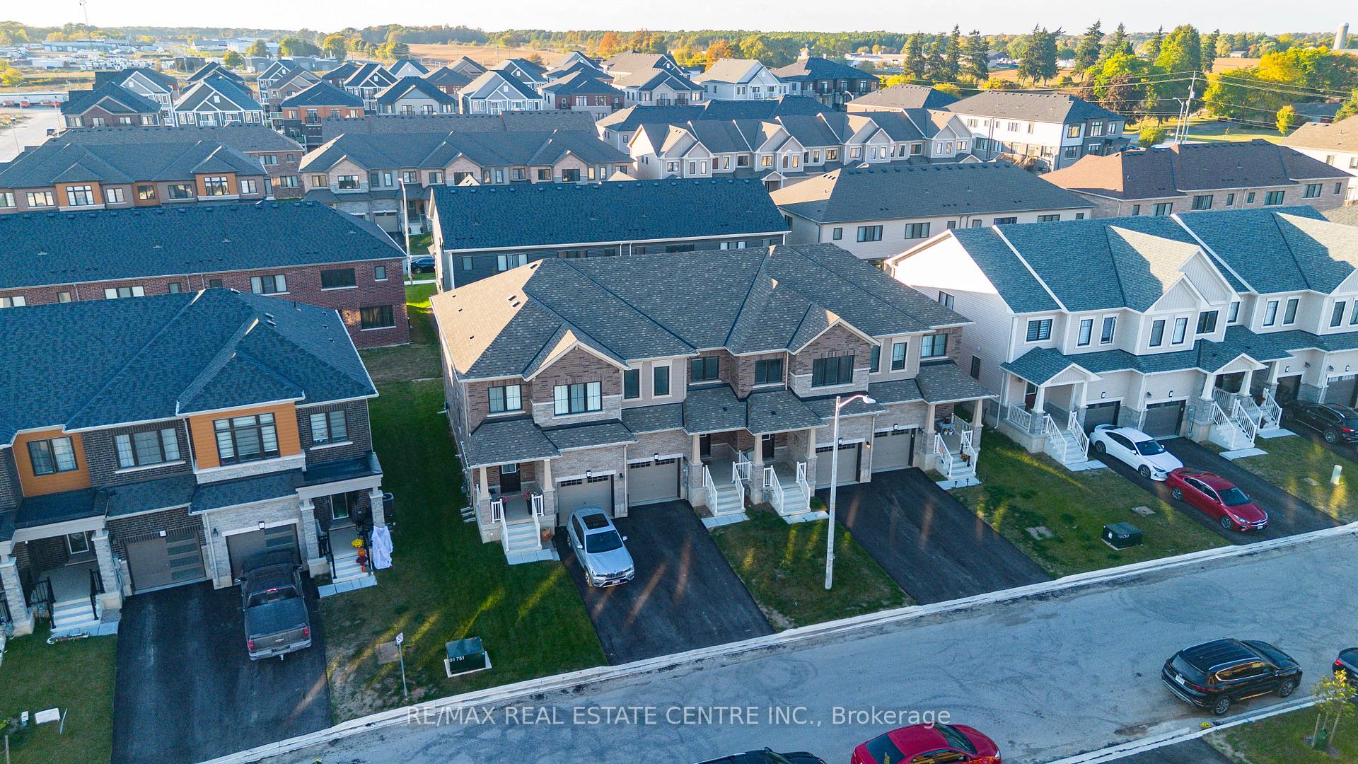 Photo 43 of 124 Granville Crescent, Haldimand — HOMEH