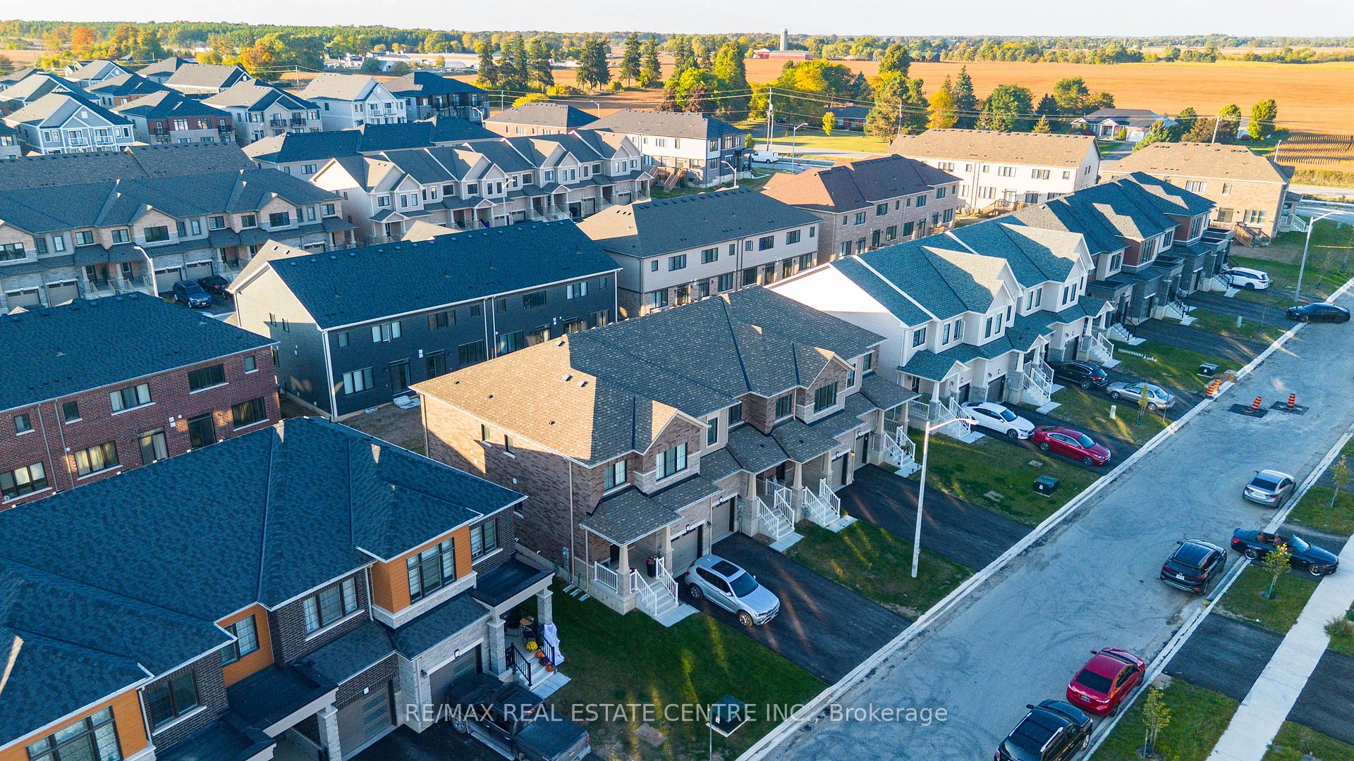 Photo 38 of 124 Granville Crescent, Haldimand — HOMEH