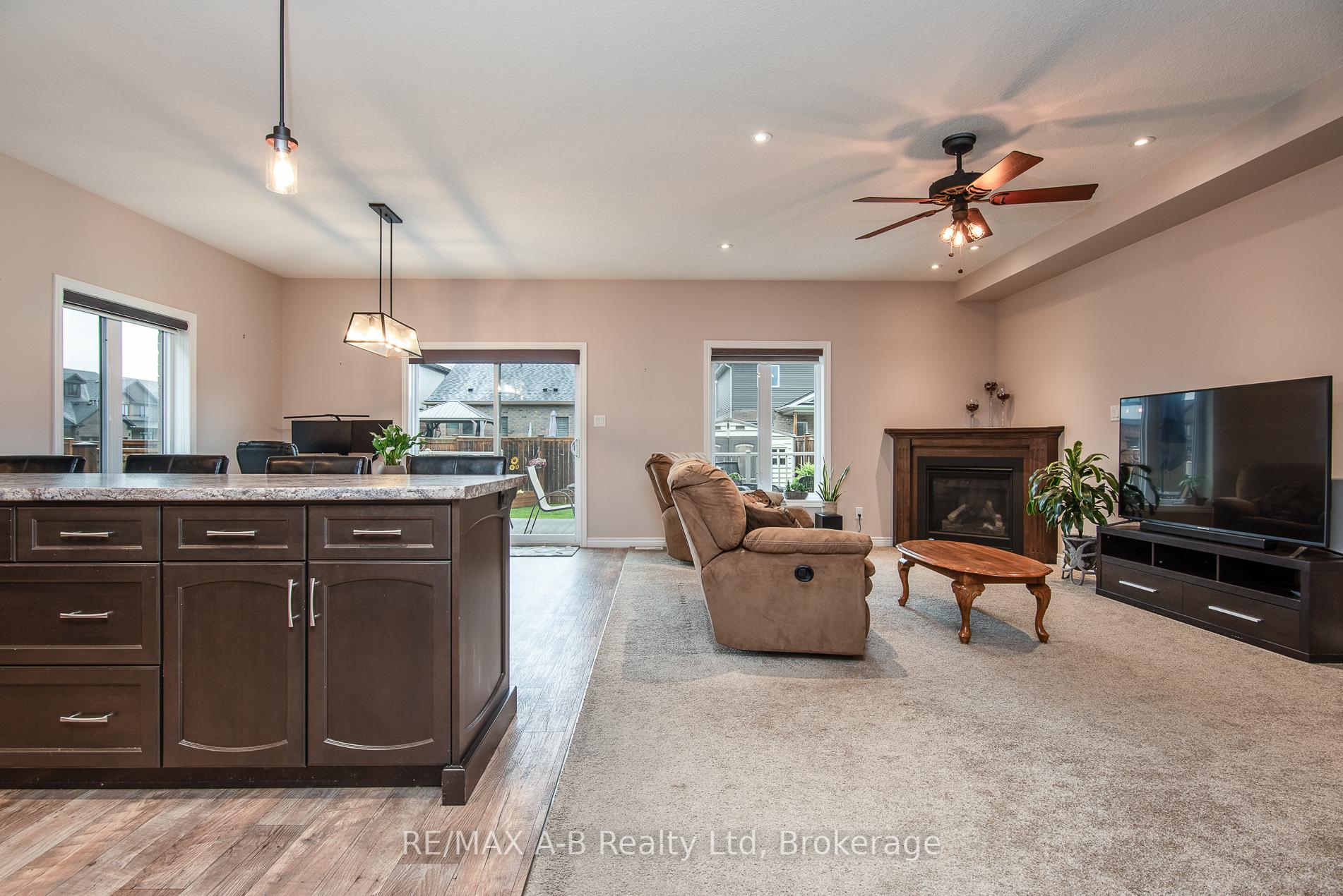 Photo 9 of 146 Brown Street, Stratford — HOMEH