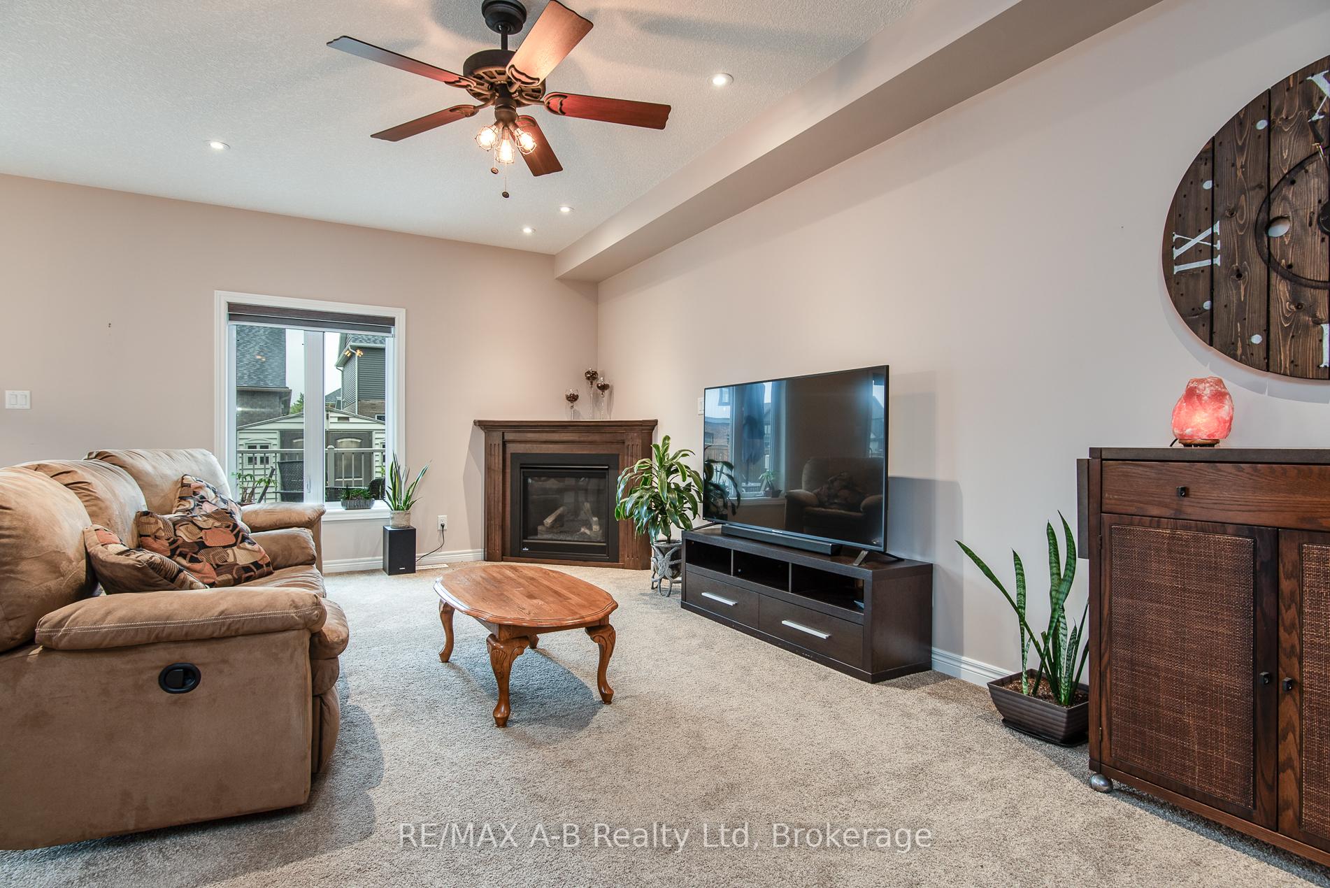 Photo 15 of 146 Brown Street, Stratford — HOMEH