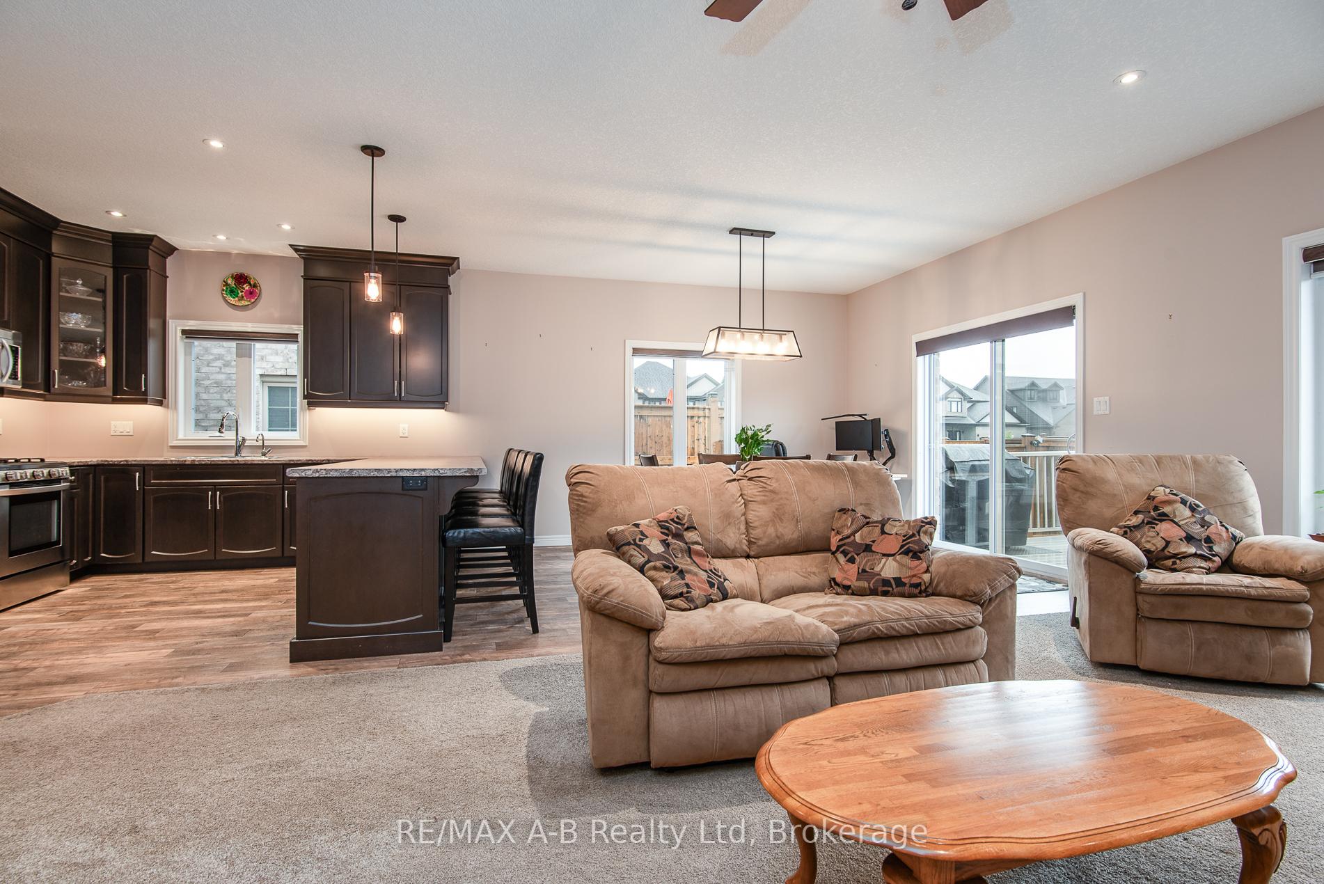 Photo 14 of 146 Brown Street, Stratford — HOMEH