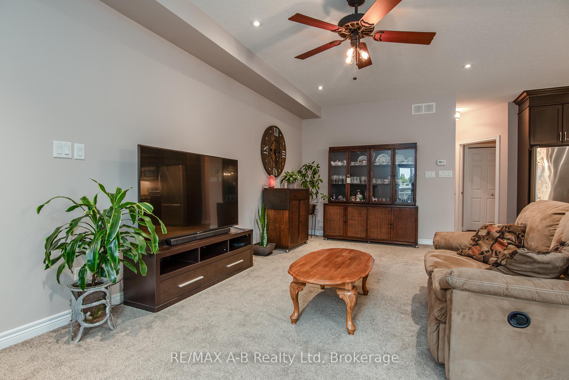 Photo 18 of 146 Brown Street, Stratford — HOMEH
