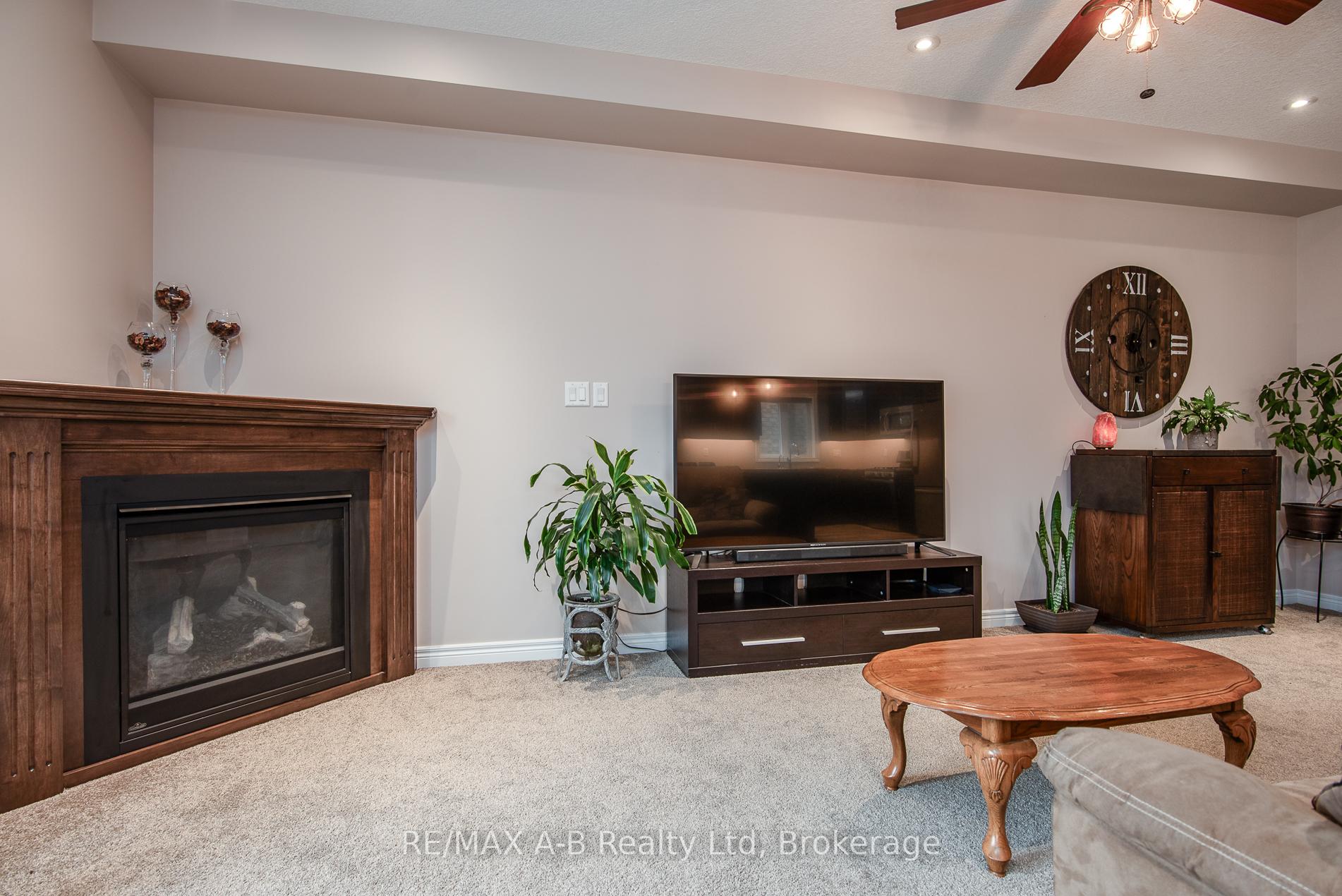 Photo 19 of 146 Brown Street, Stratford — HOMEH