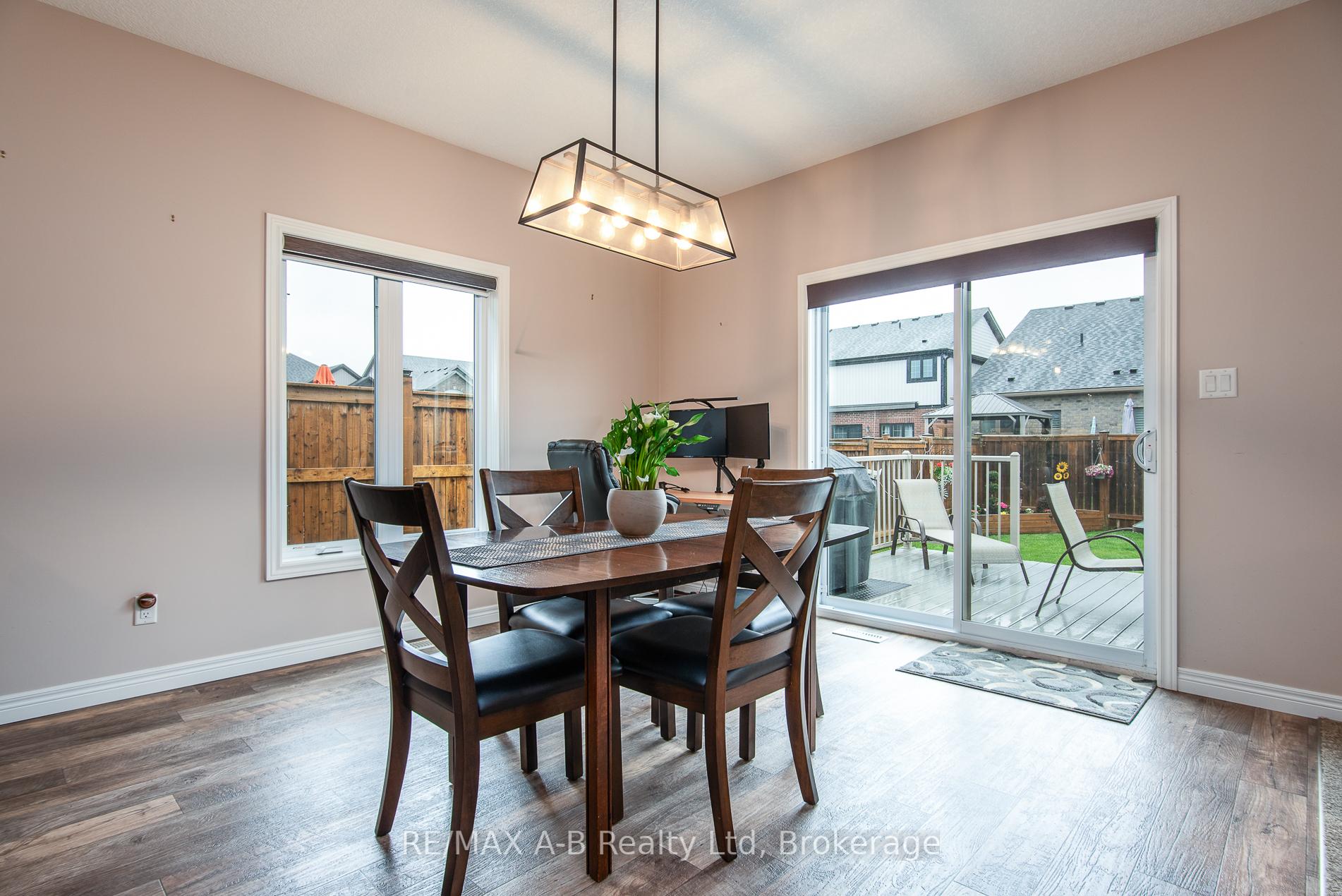 Photo 23 of 146 Brown Street, Stratford — HOMEH