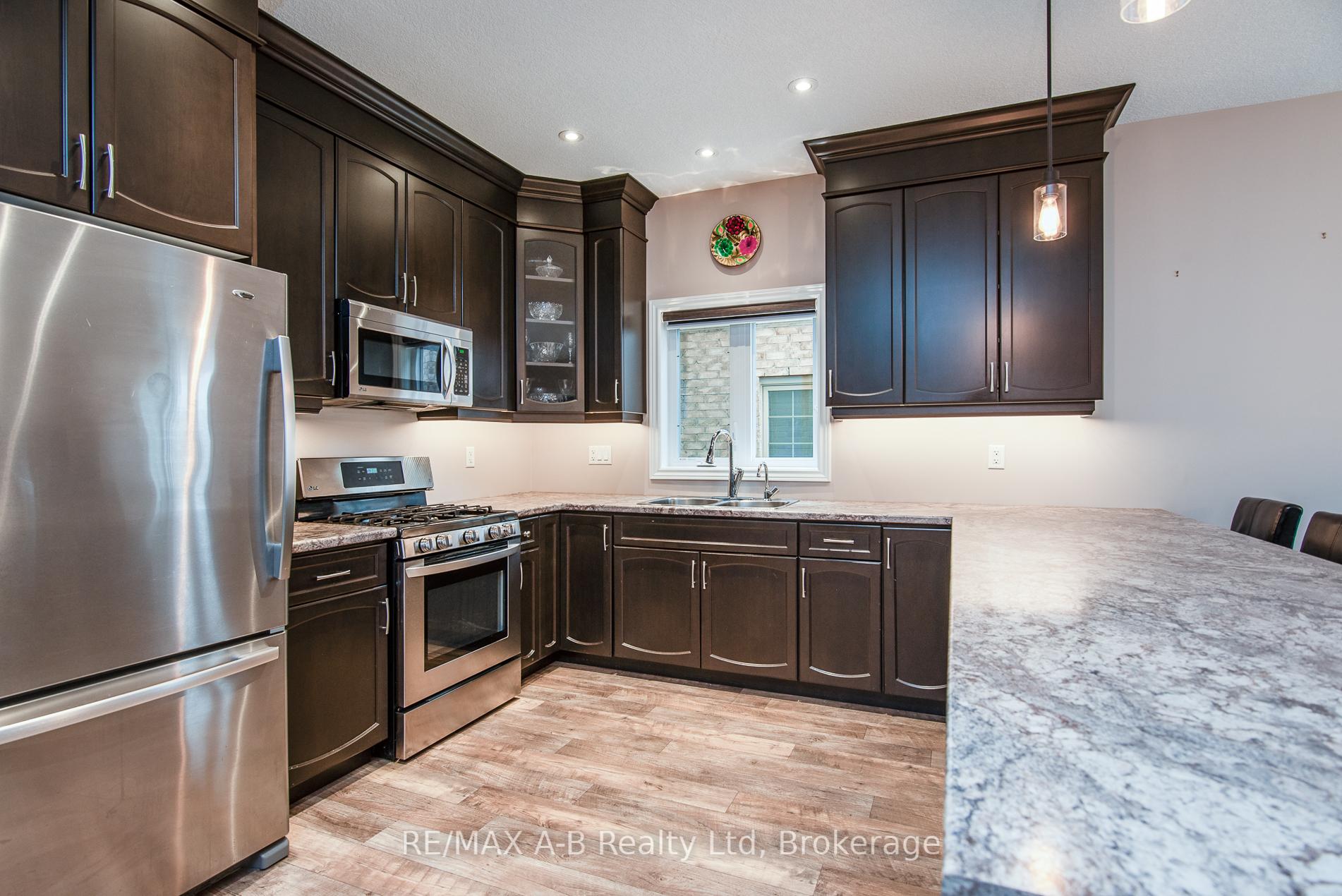 Photo 26 of 146 Brown Street, Stratford — HOMEH