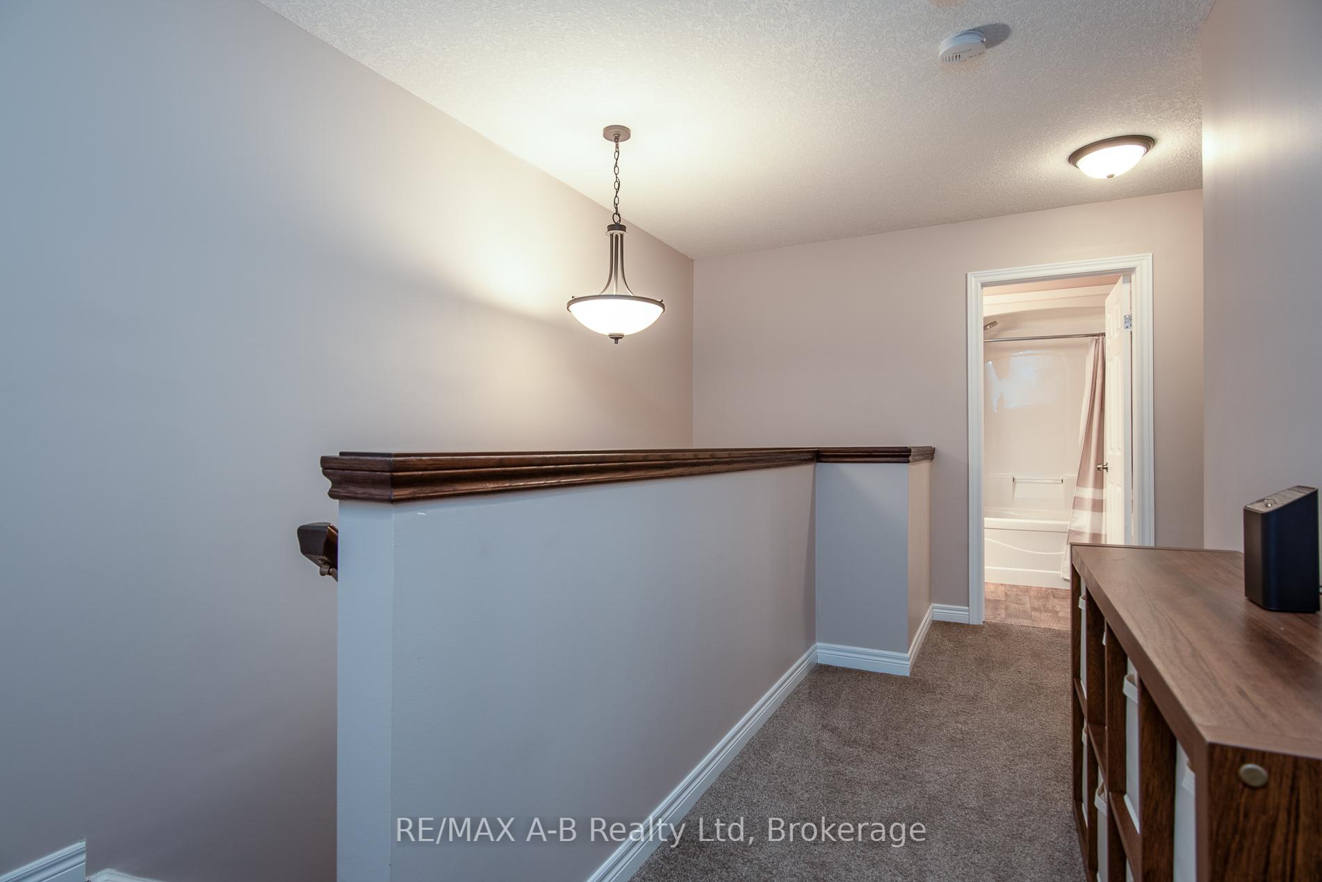 Photo 35 of 146 Brown Street, Stratford — HOMEH