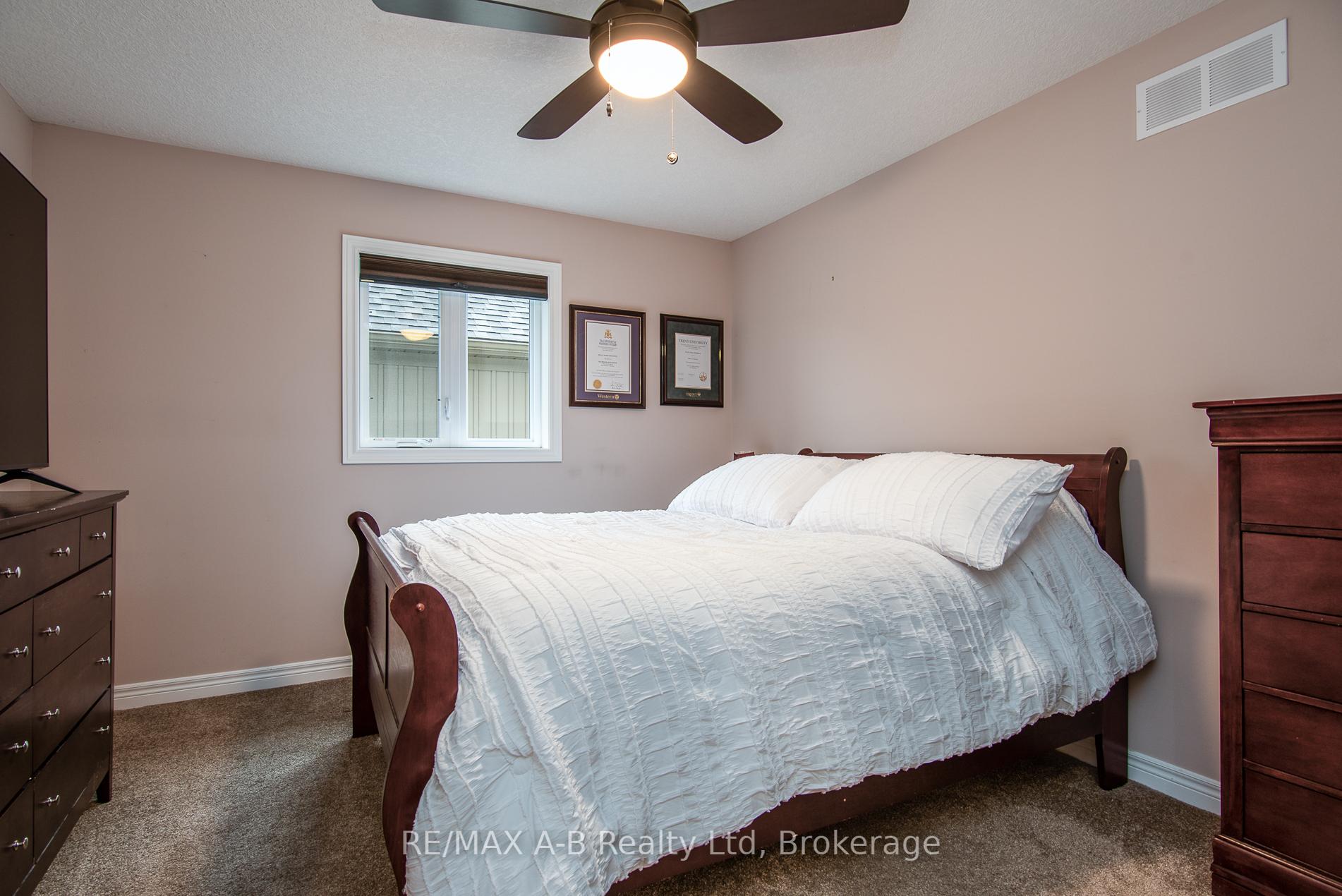 Photo 39 of 146 Brown Street, Stratford — HOMEH