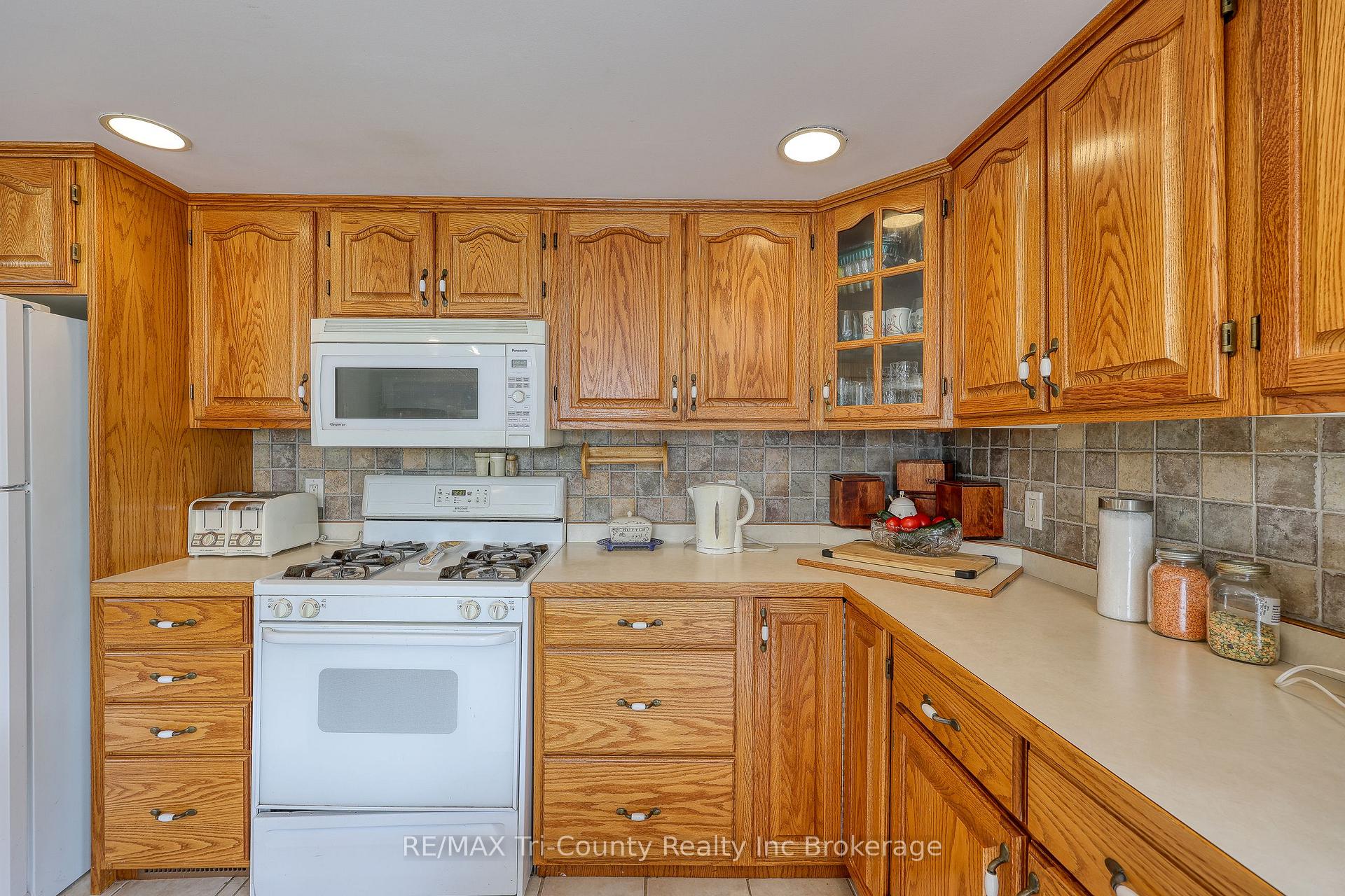Photo 21 of 1686 Char'ville E 1/4 Road, Norfolk, Rural Windham — HOMEH