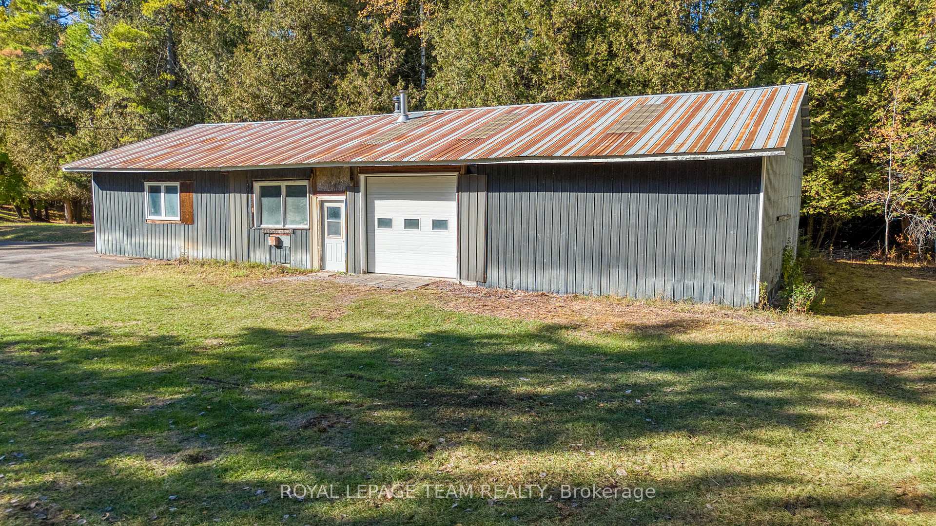 Photo 19 of 1674 Burnt Lands Road, Ottawa, Huntley Ward (North West) — HOMEH