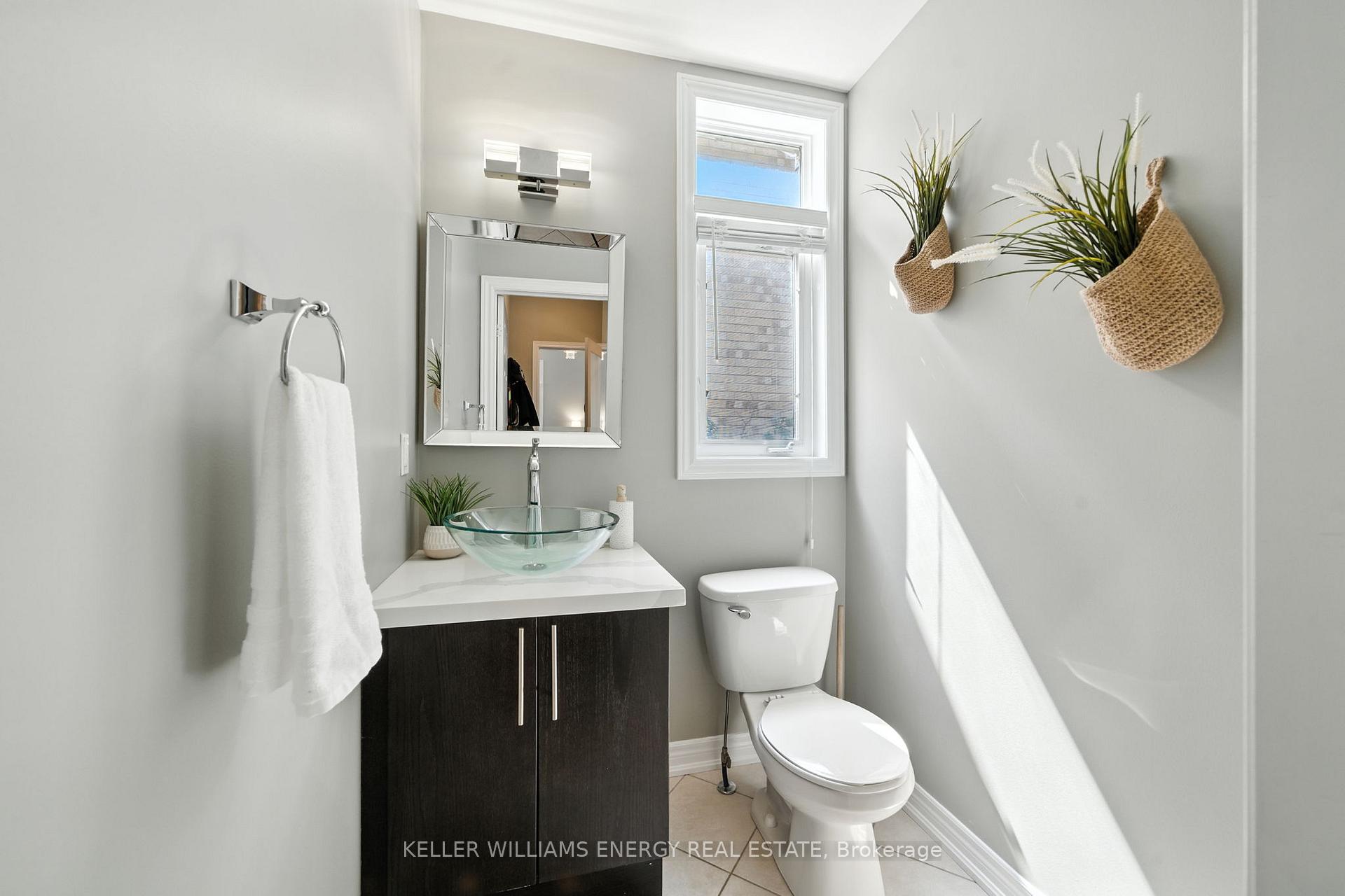 Photo 16 of 107 Hockley Avenue, Clarington, Bowmanville — HOMEH