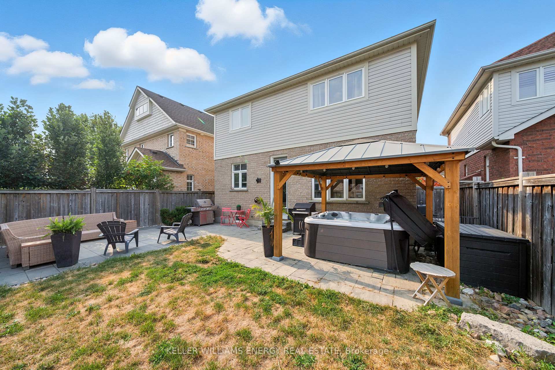 Photo 30 of 107 Hockley Avenue, Clarington, Bowmanville — HOMEH