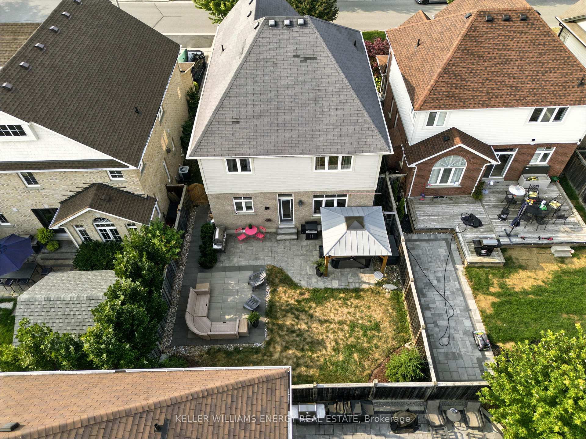 Photo 41 of 107 Hockley Avenue, Clarington, Bowmanville — HOMEH