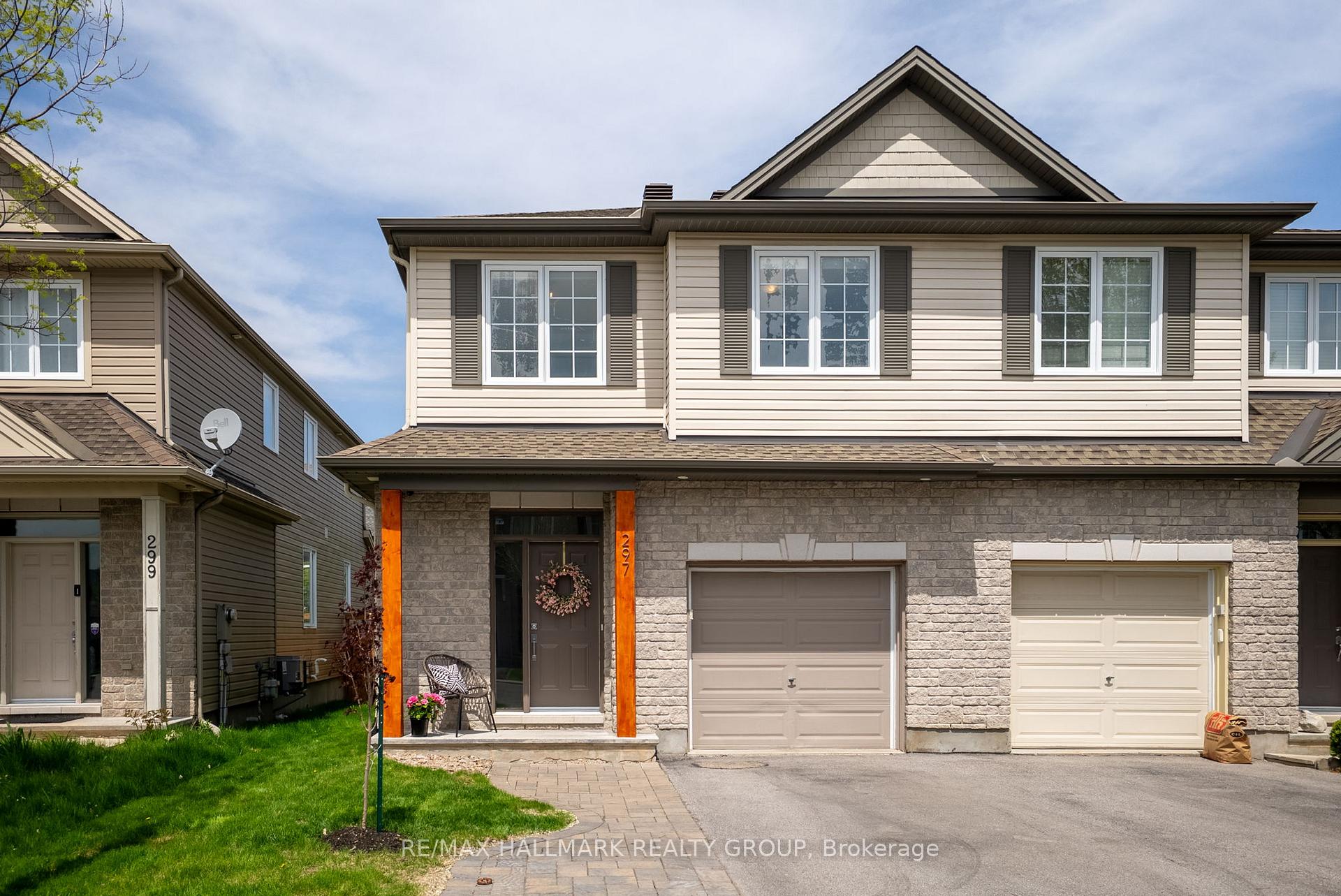 Photo 1 of 297 Mojave Crescent, Ottawa, Stittsville (North) — HOMEH