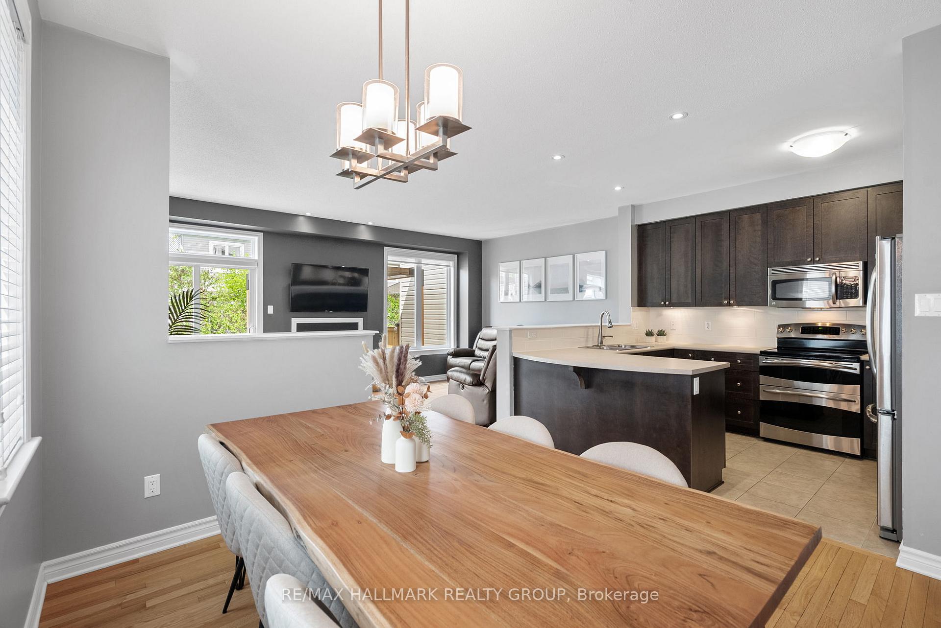 Photo 16 of 297 Mojave Crescent, Ottawa, Stittsville (North) — HOMEH