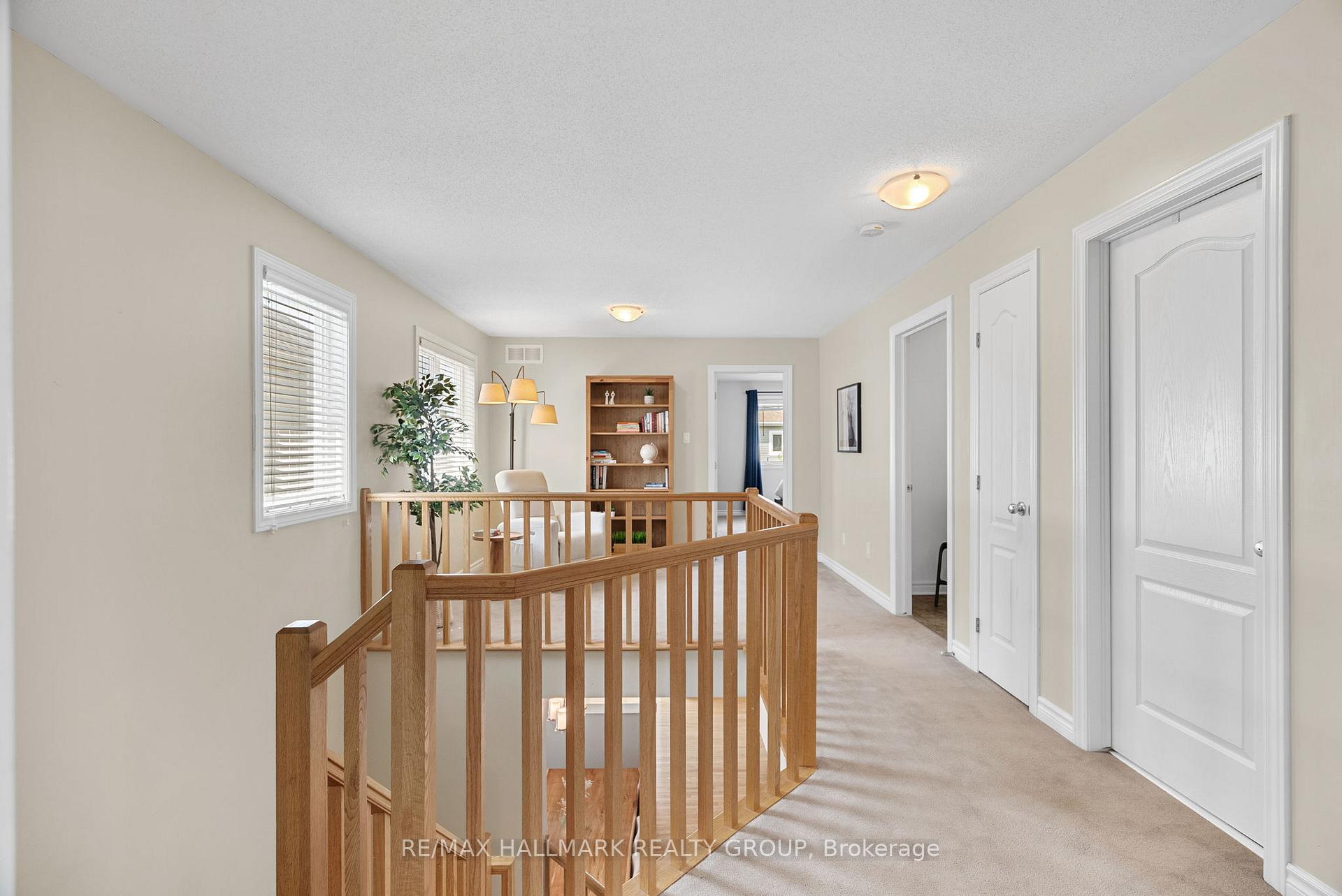 Photo 12 of 297 Mojave Crescent, Ottawa, Stittsville (North) — HOMEH