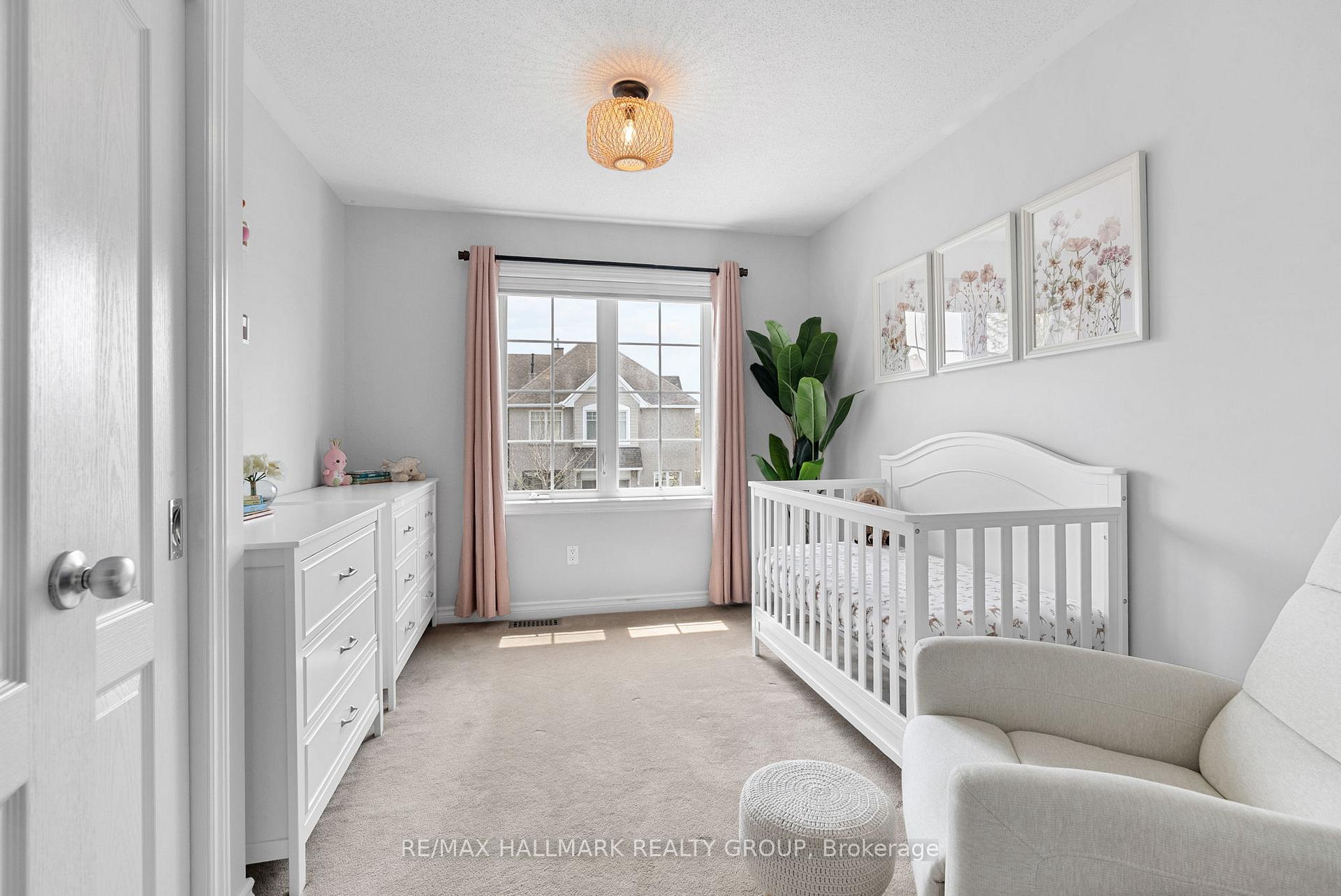 Photo 19 of 297 Mojave Crescent, Ottawa, Stittsville (North) — HOMEH