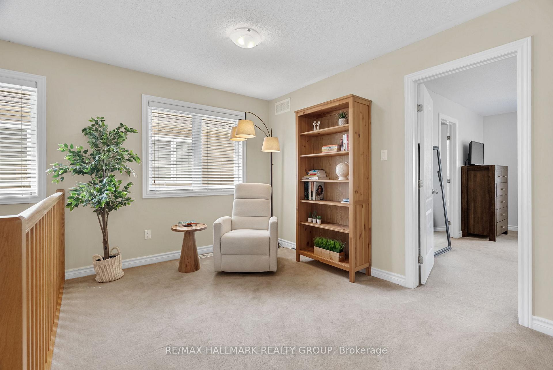 Photo 15 of 297 Mojave Crescent, Ottawa, Stittsville (North) — HOMEH