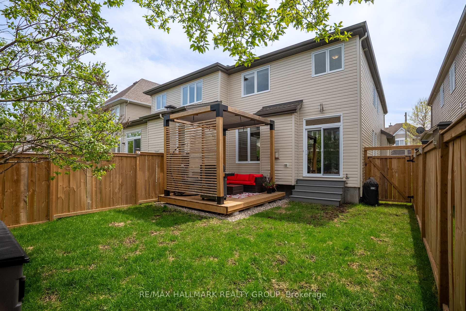 Photo 26 of 297 Mojave Crescent, Ottawa, Stittsville (North) — HOMEH