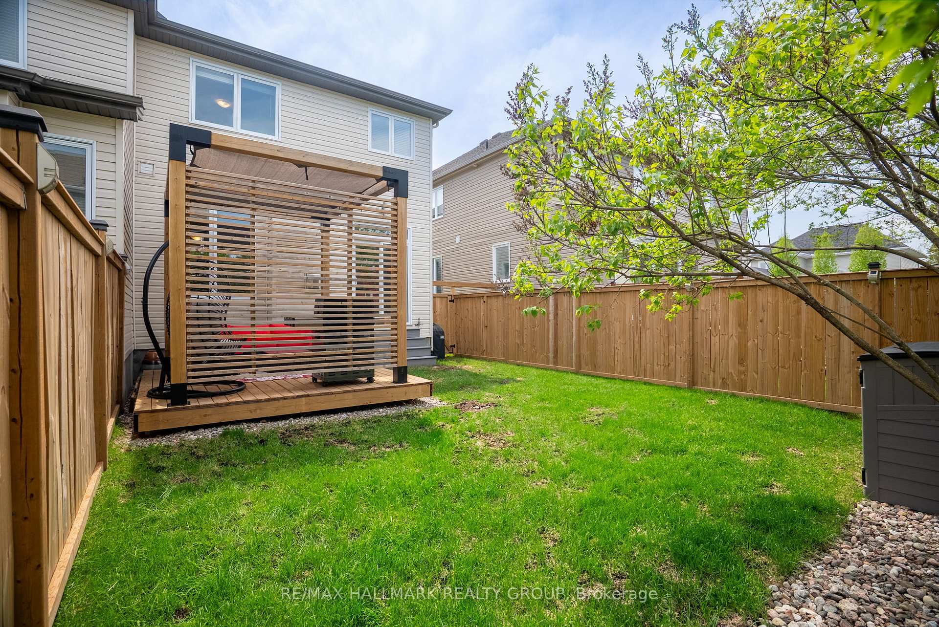 Photo 35 of 297 Mojave Crescent, Ottawa, Stittsville (North) — HOMEH