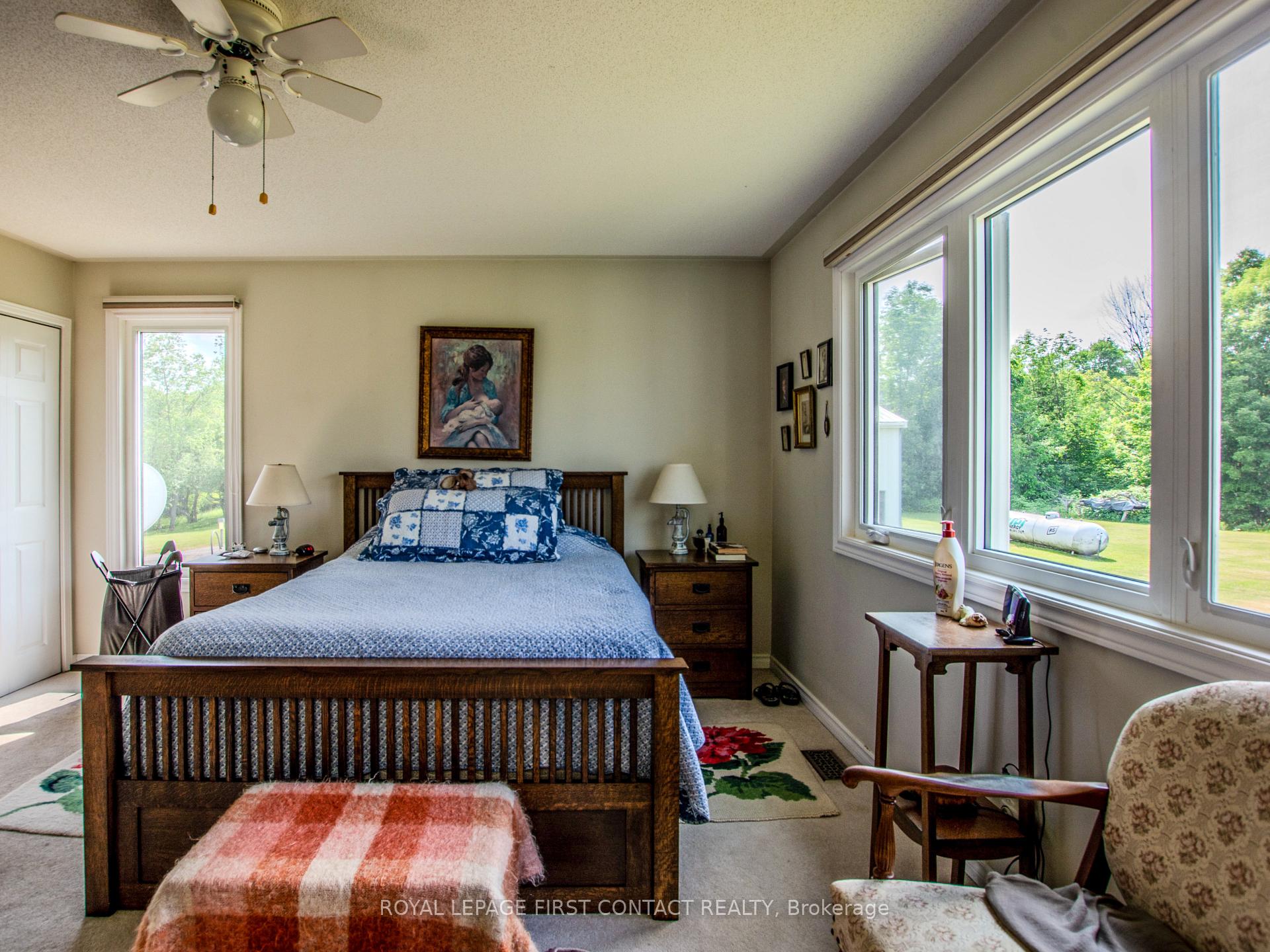 Photo 19 of 1580 Flos 3 Road W, Springwater, Rural Springwater — HOMEH
