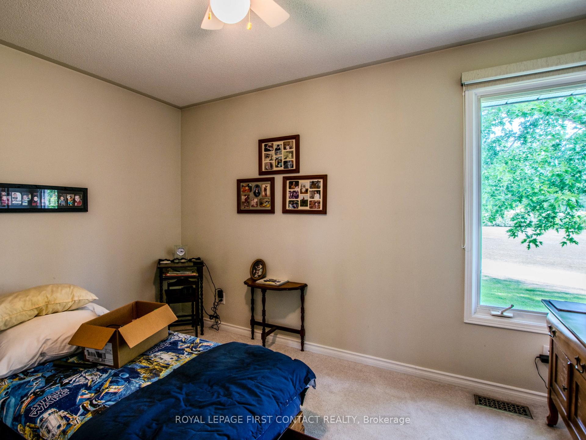 Photo 32 of 1580 Flos 3 Road W, Springwater, Rural Springwater — HOMEH