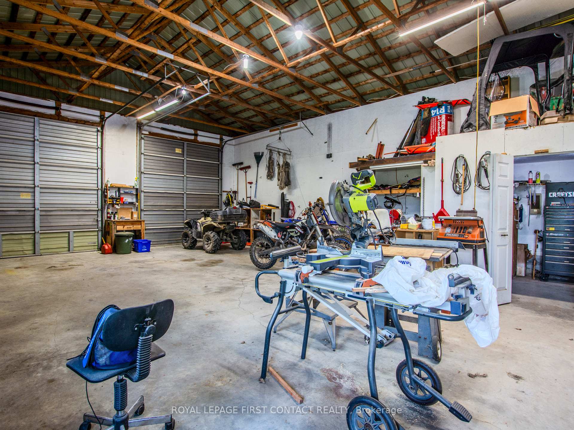 Photo 36 of 1580 Flos 3 Road W, Springwater, Rural Springwater — HOMEH