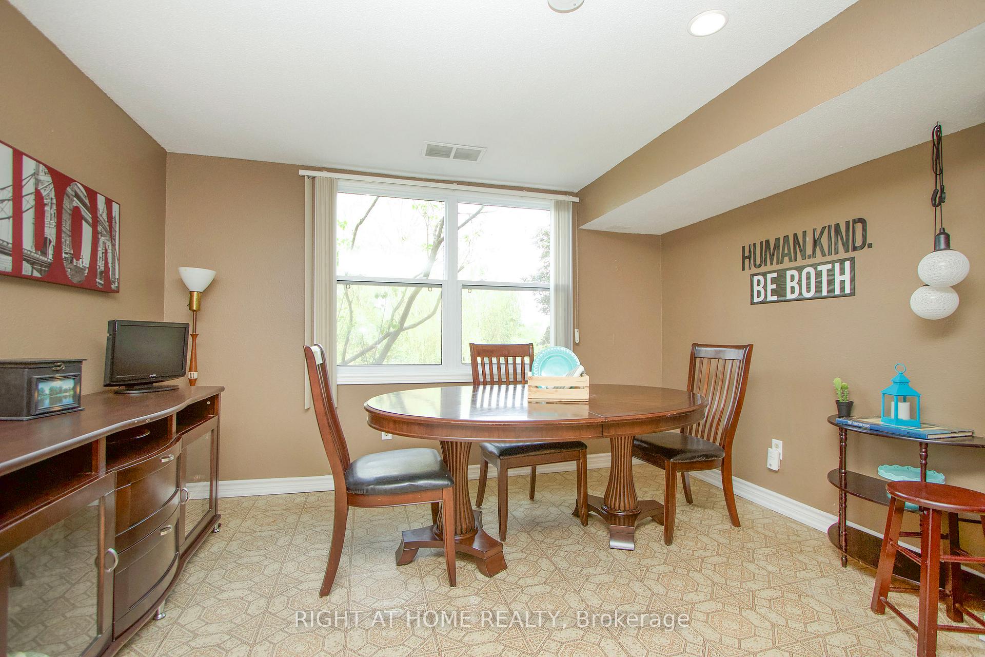 Photo 49 of 102 Hialeah Crescent, Whitby, Blue Grass Meadows — HOMEH