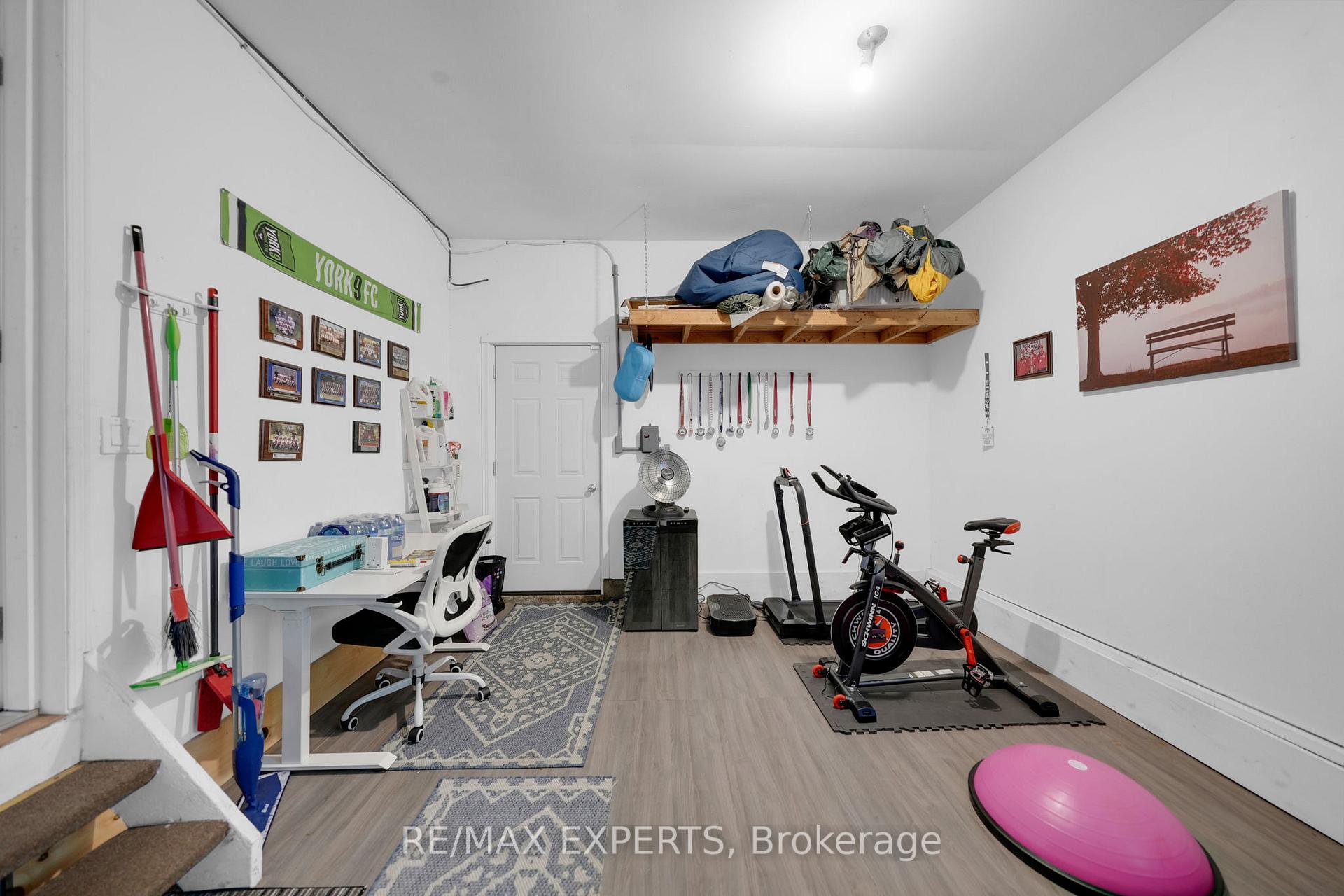Photo 17 of 6431 11th Line, Essa, Thornton — HOMEH