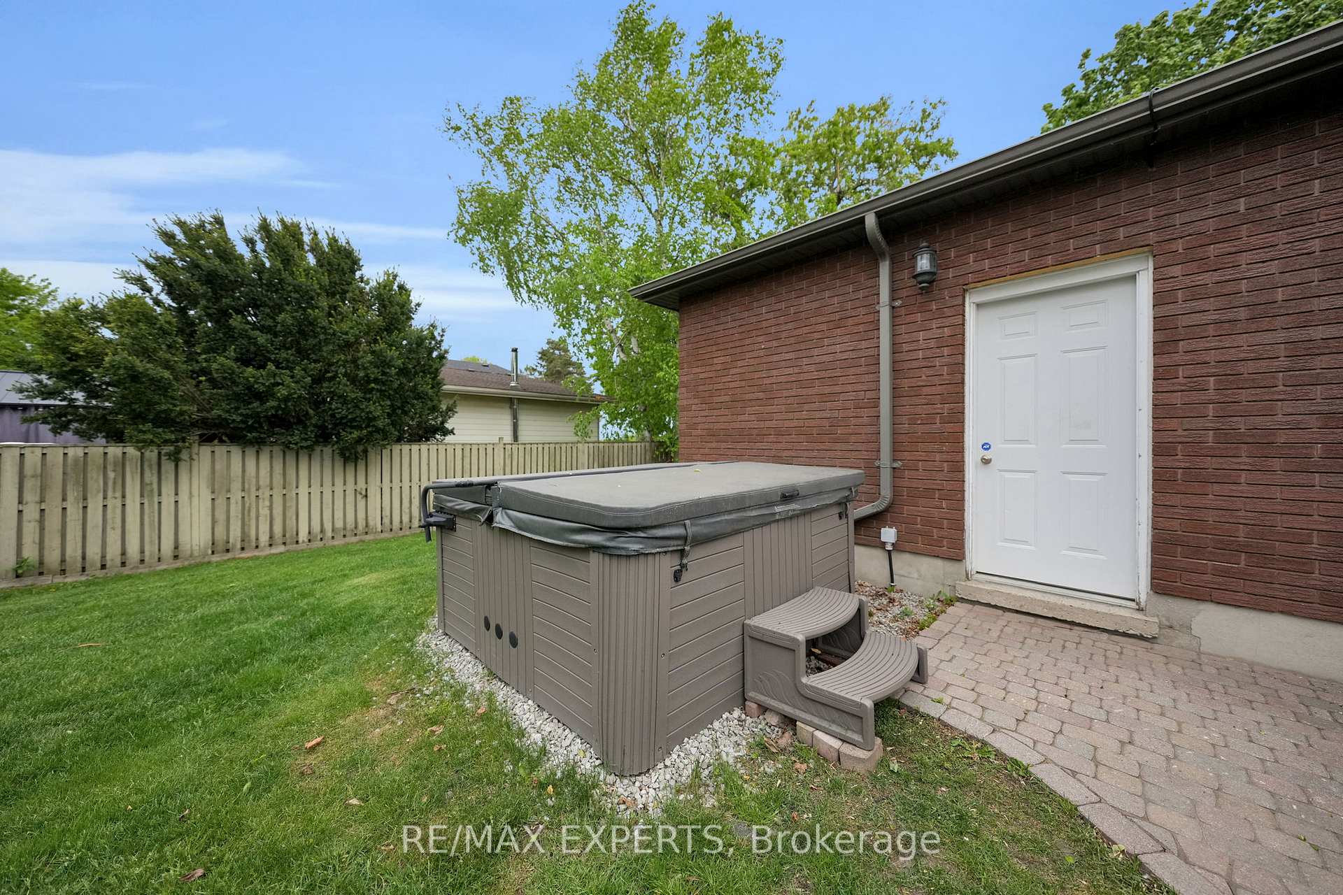 Photo 47 of 6431 11th Line, Essa, Thornton — HOMEH