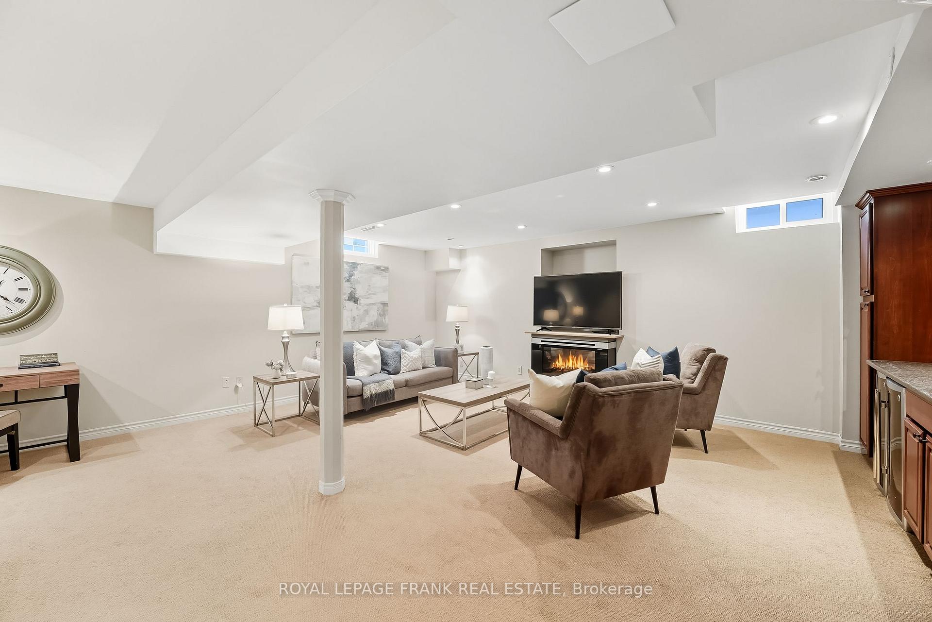 Photo 43 of 49 Rice Drive, Whitby, Pringle Creek — HOMEH