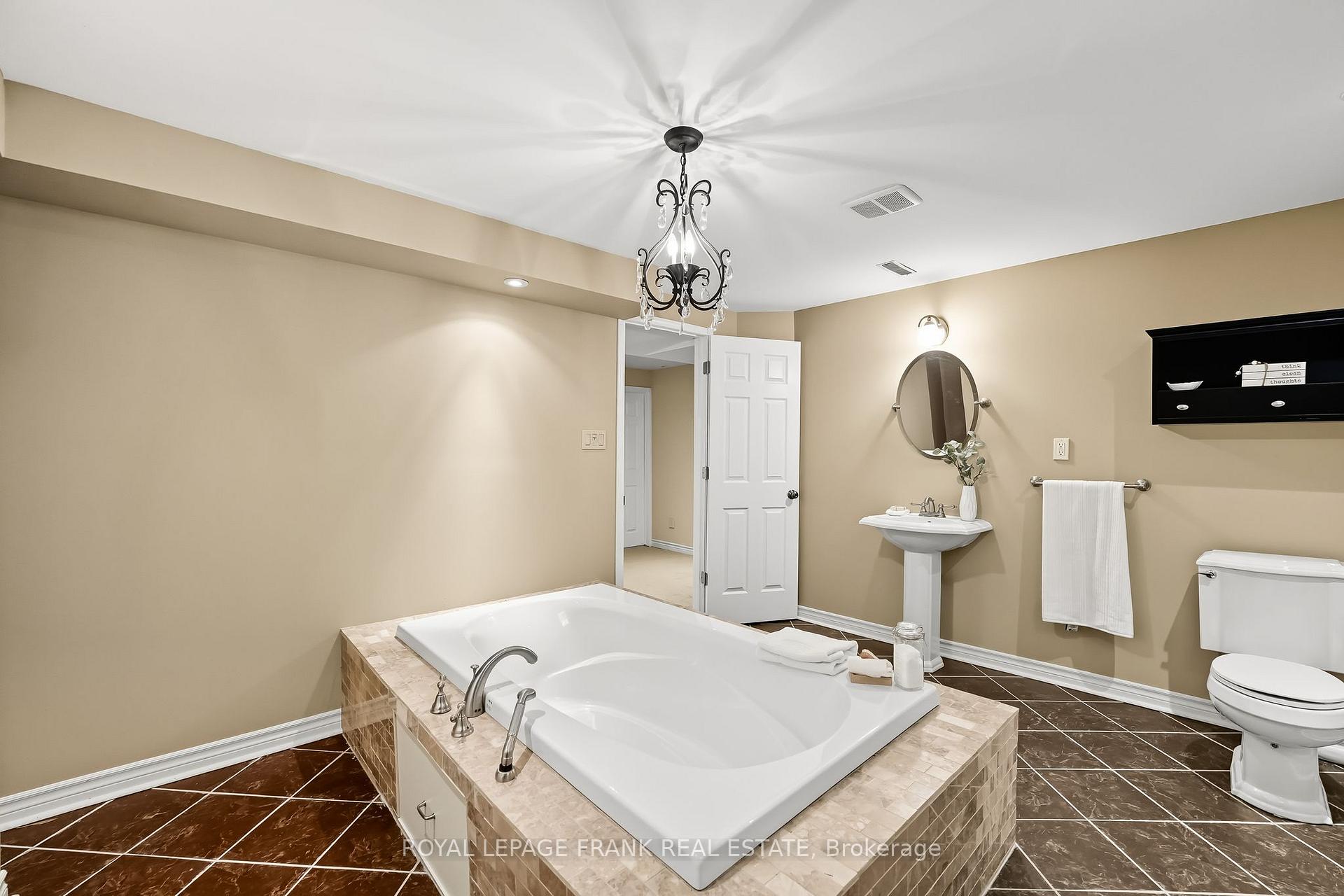 Photo 32 of 49 Rice Drive, Whitby, Pringle Creek — HOMEH