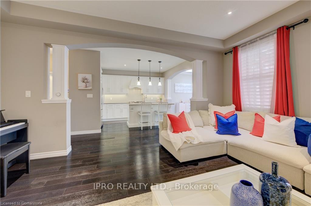 Photo 11 of 298 Tremaine Crescent, Kitchener, Grand River South — HOMEH