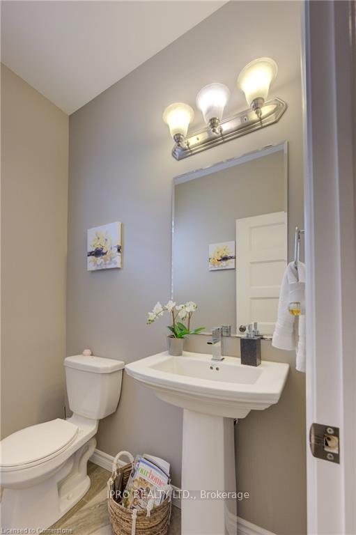 Photo 21 of 298 Tremaine Crescent, Kitchener, Grand River South — HOMEH